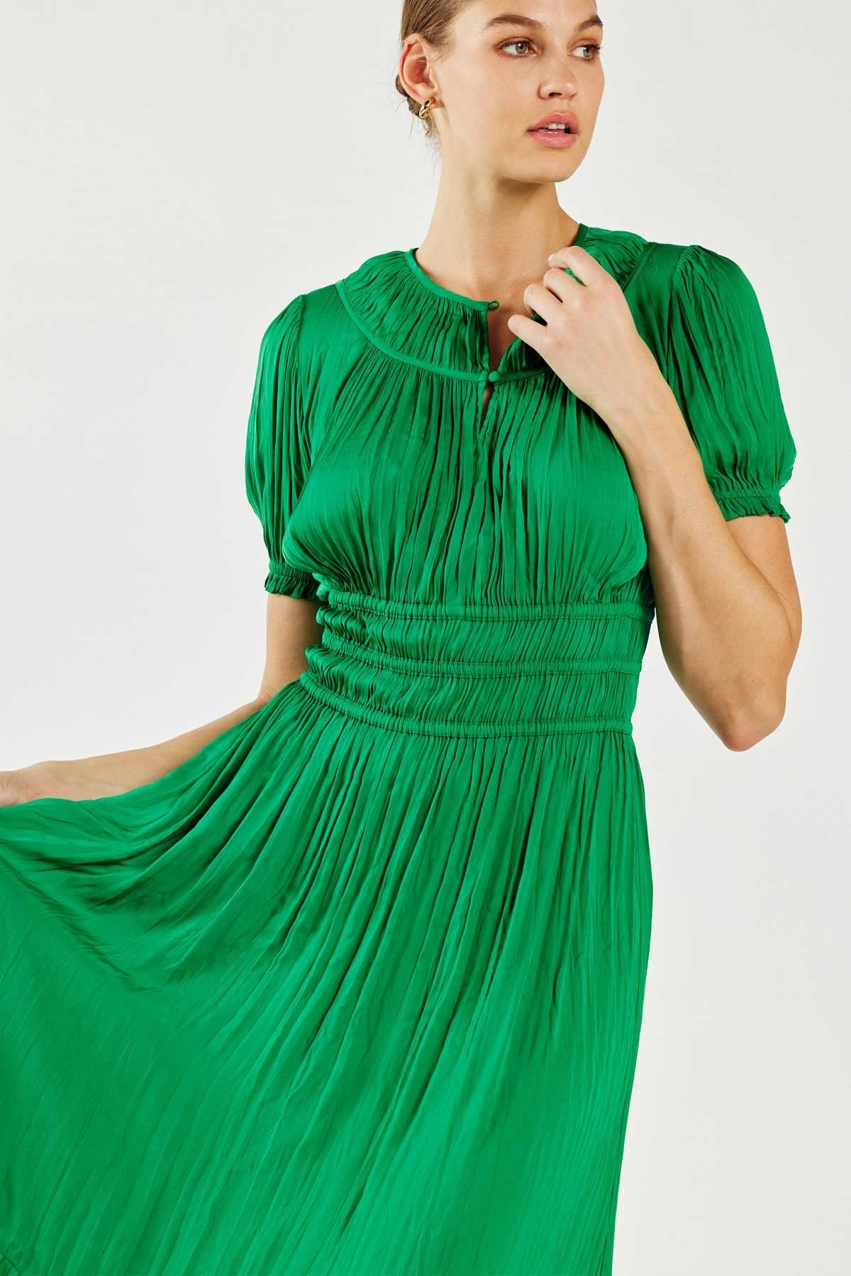 DRESS GREEN