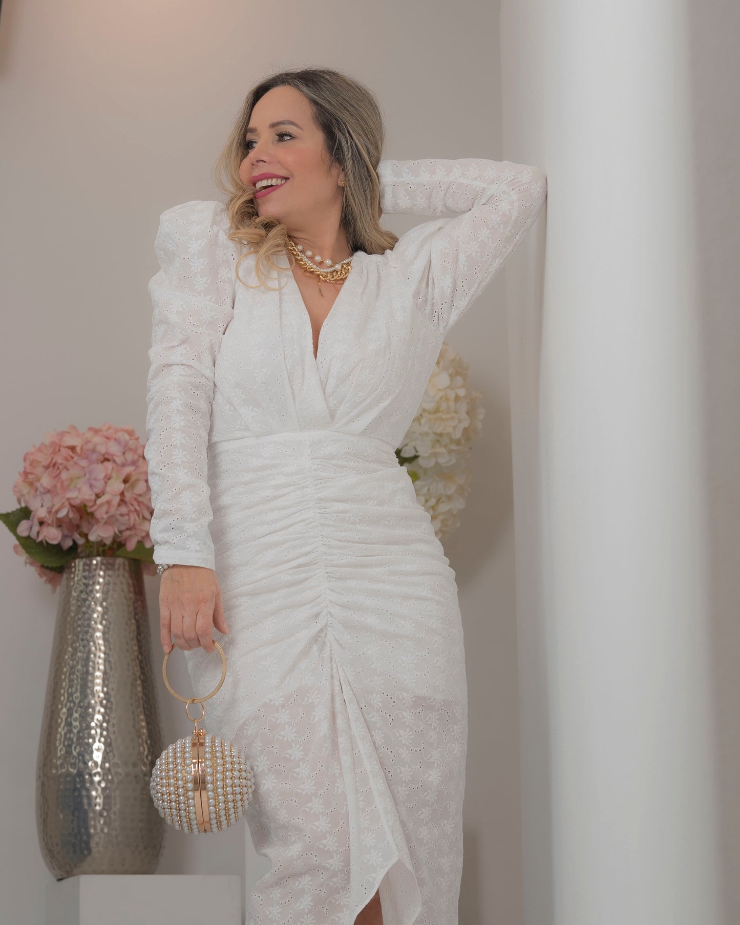 DRESS V NECK FRONT WHITE