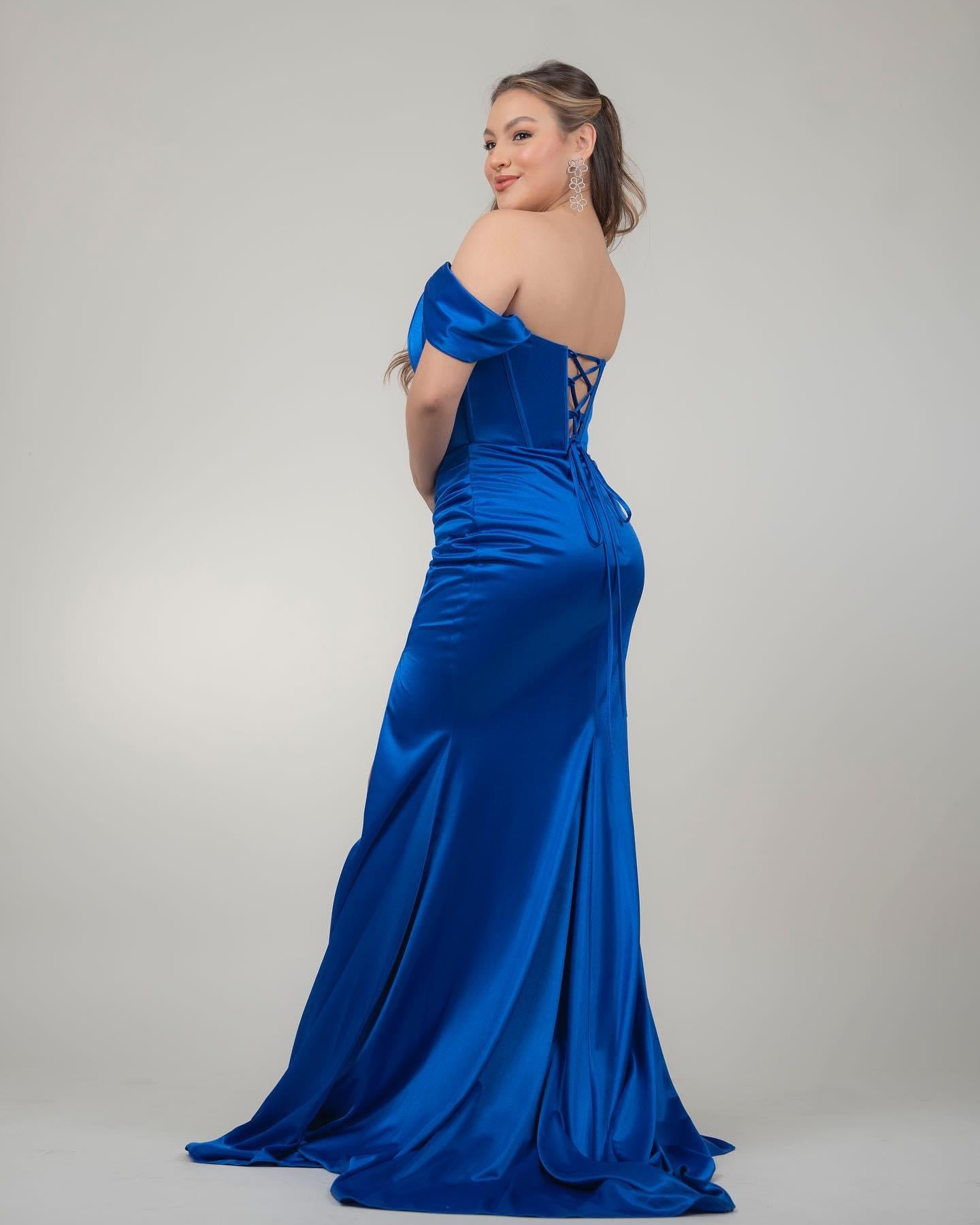 STRAPLESS SATIN CORSET GOWN