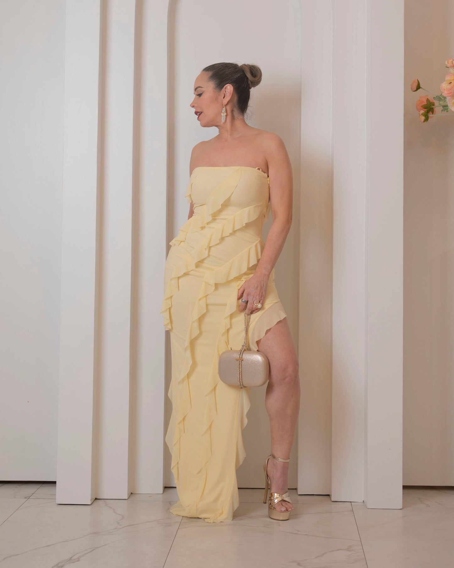 DRESS YELLOW