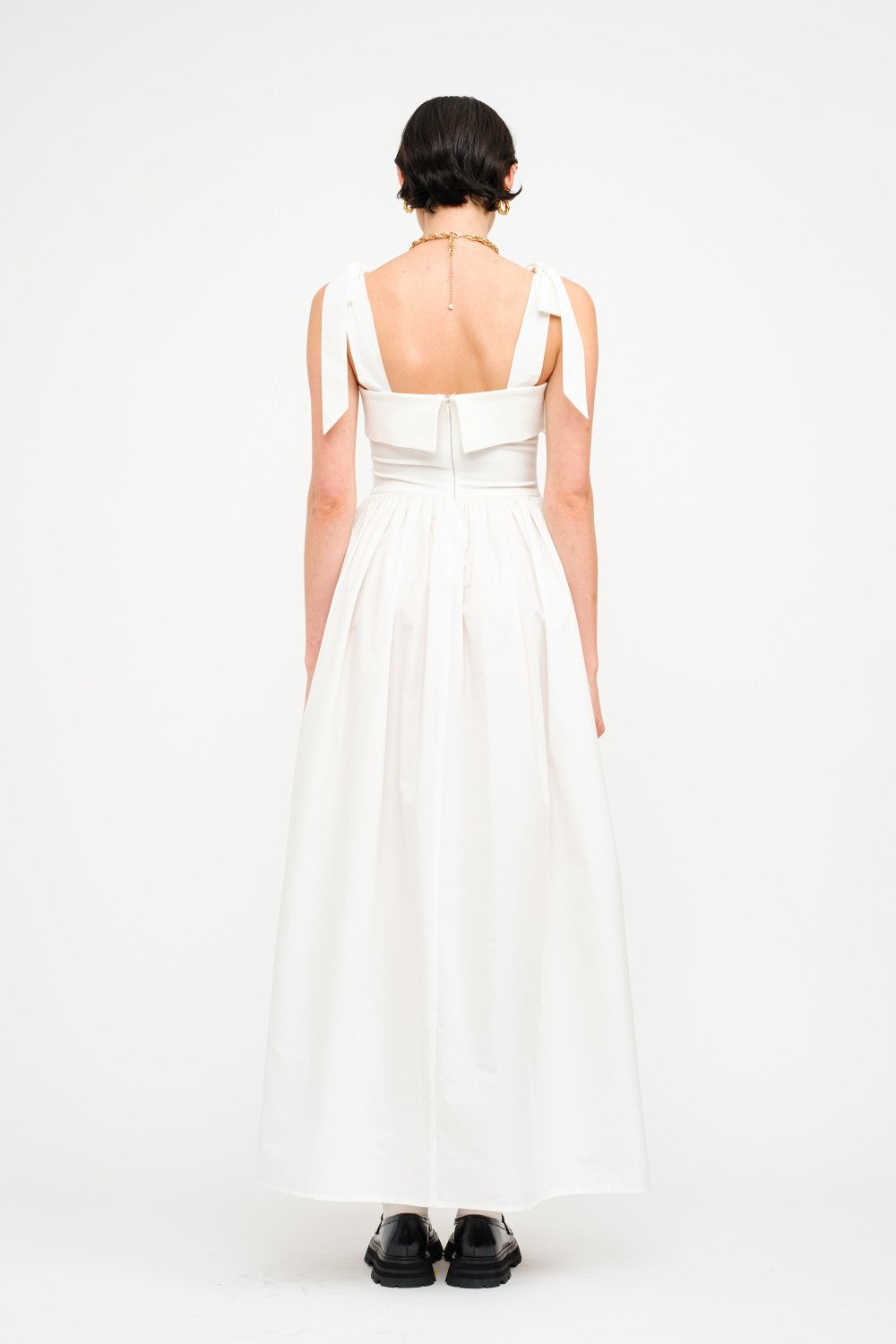 DRESS WHITE