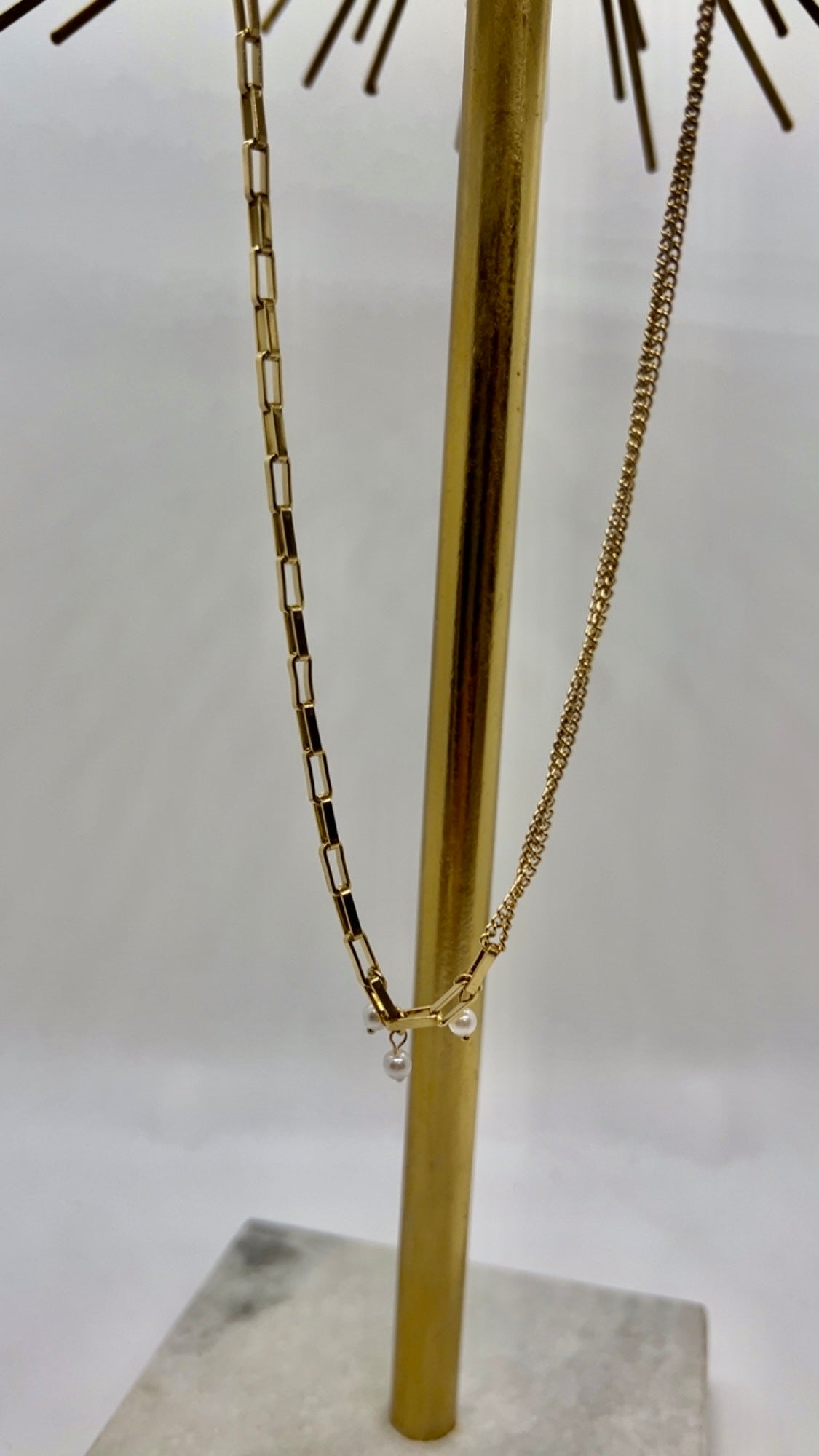 NECKLANCE GOLD PLATED