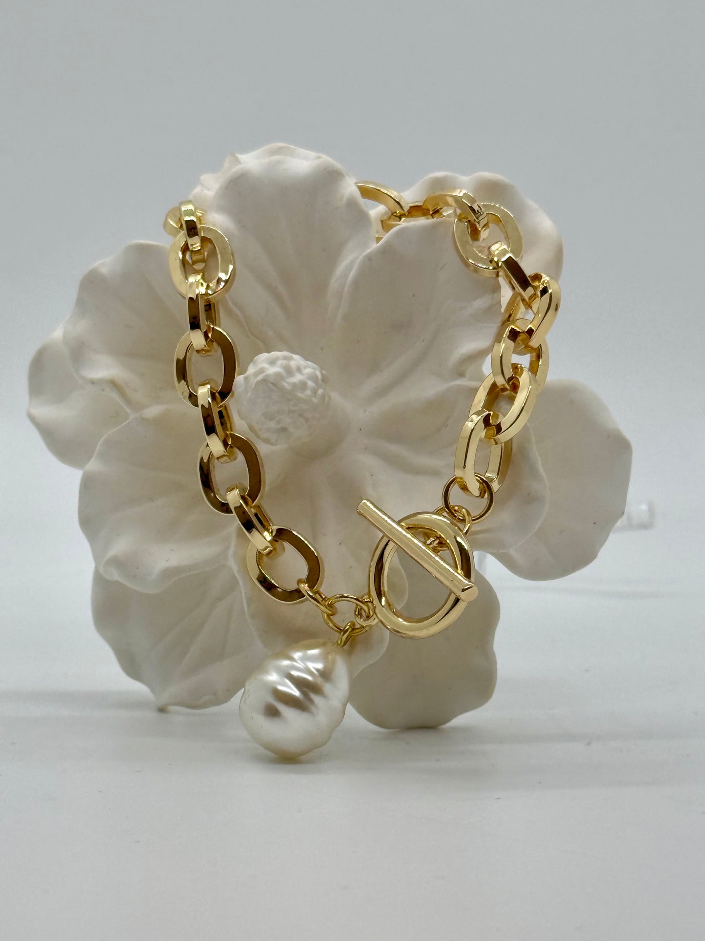 BRACELET W/ PEARL