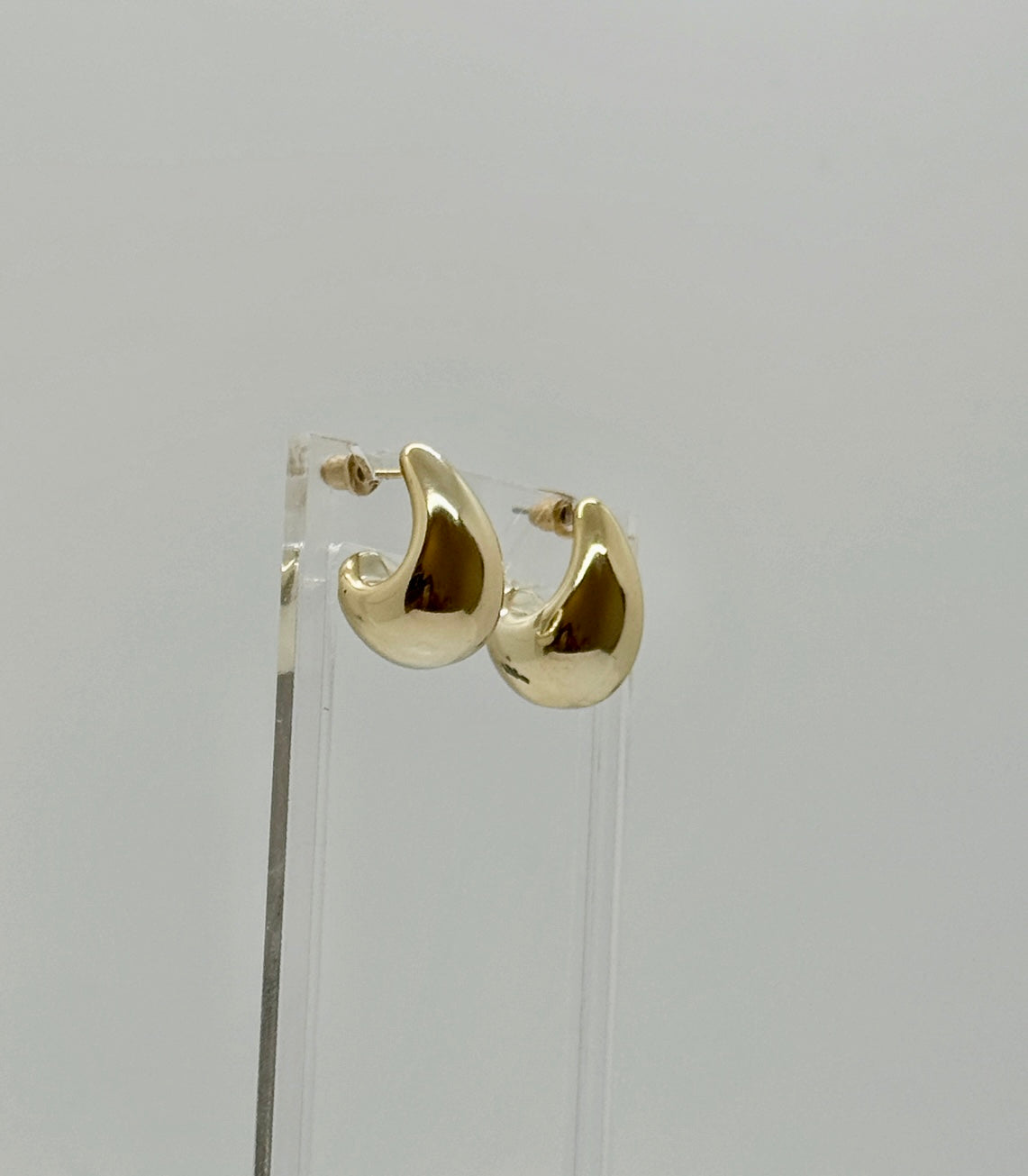 HOOP EARRINGS