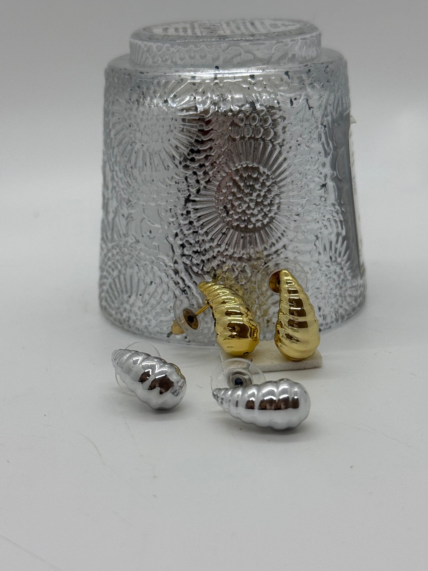 EARRING