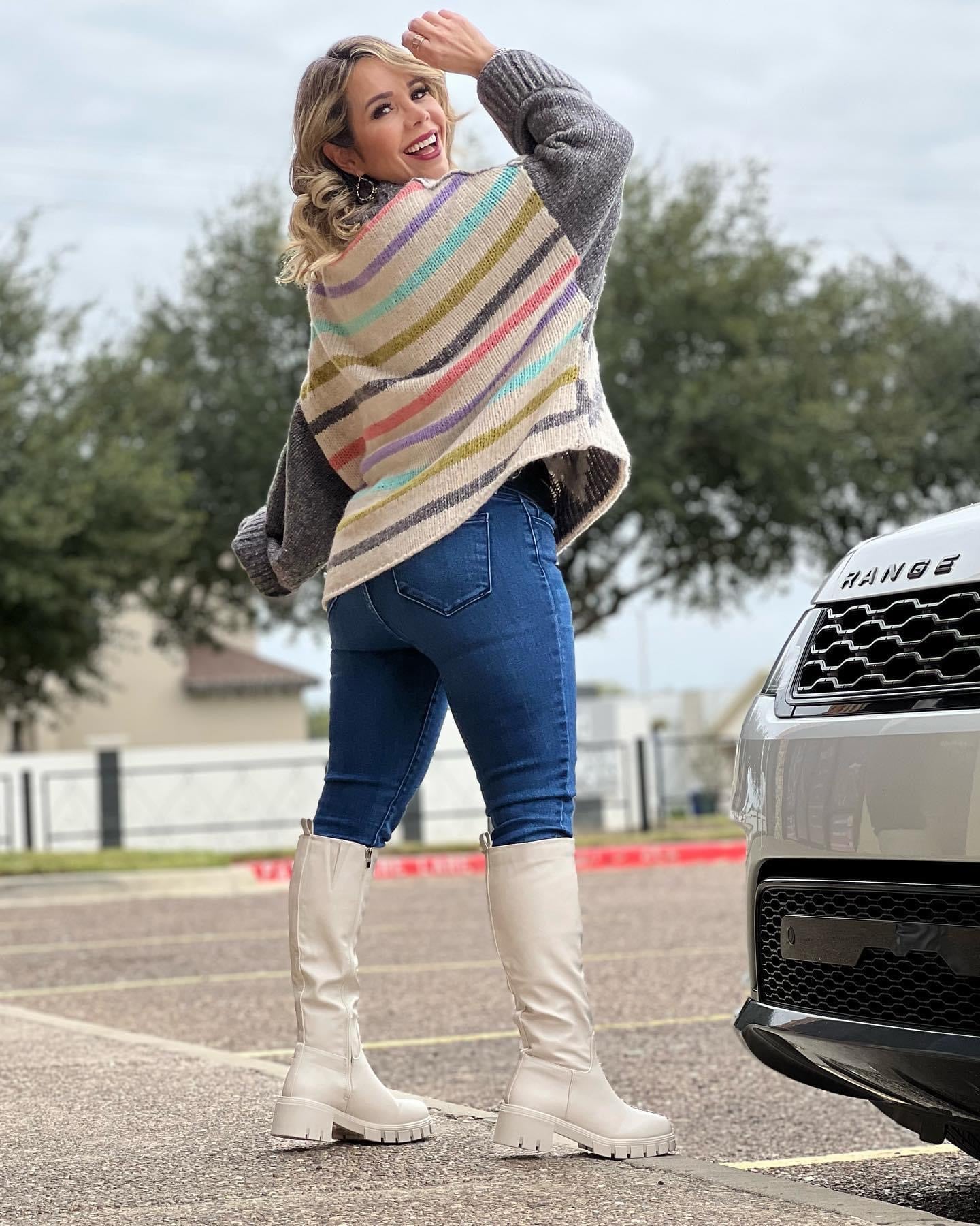 SWEATER MULTI PRINT