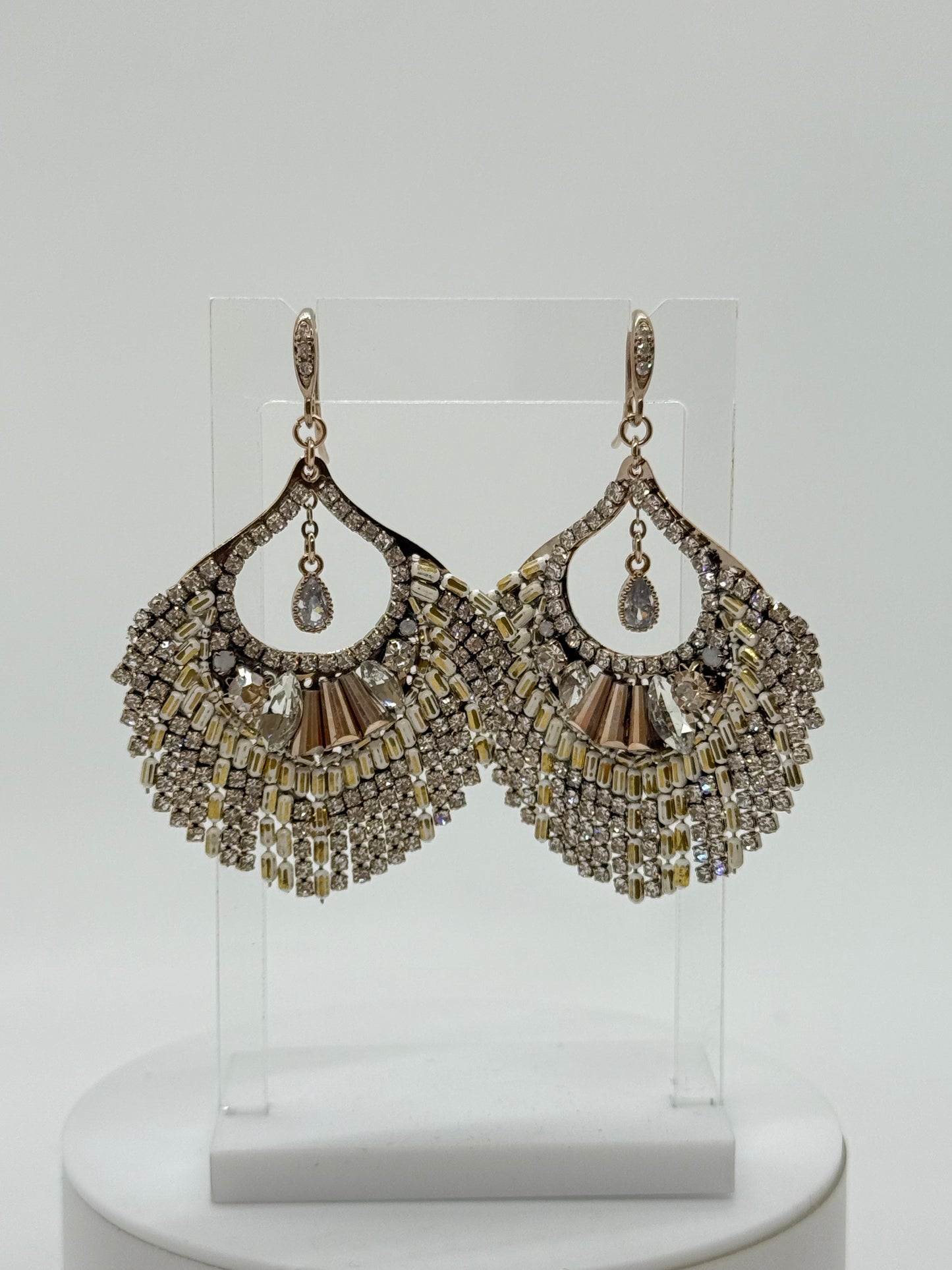 EARRING