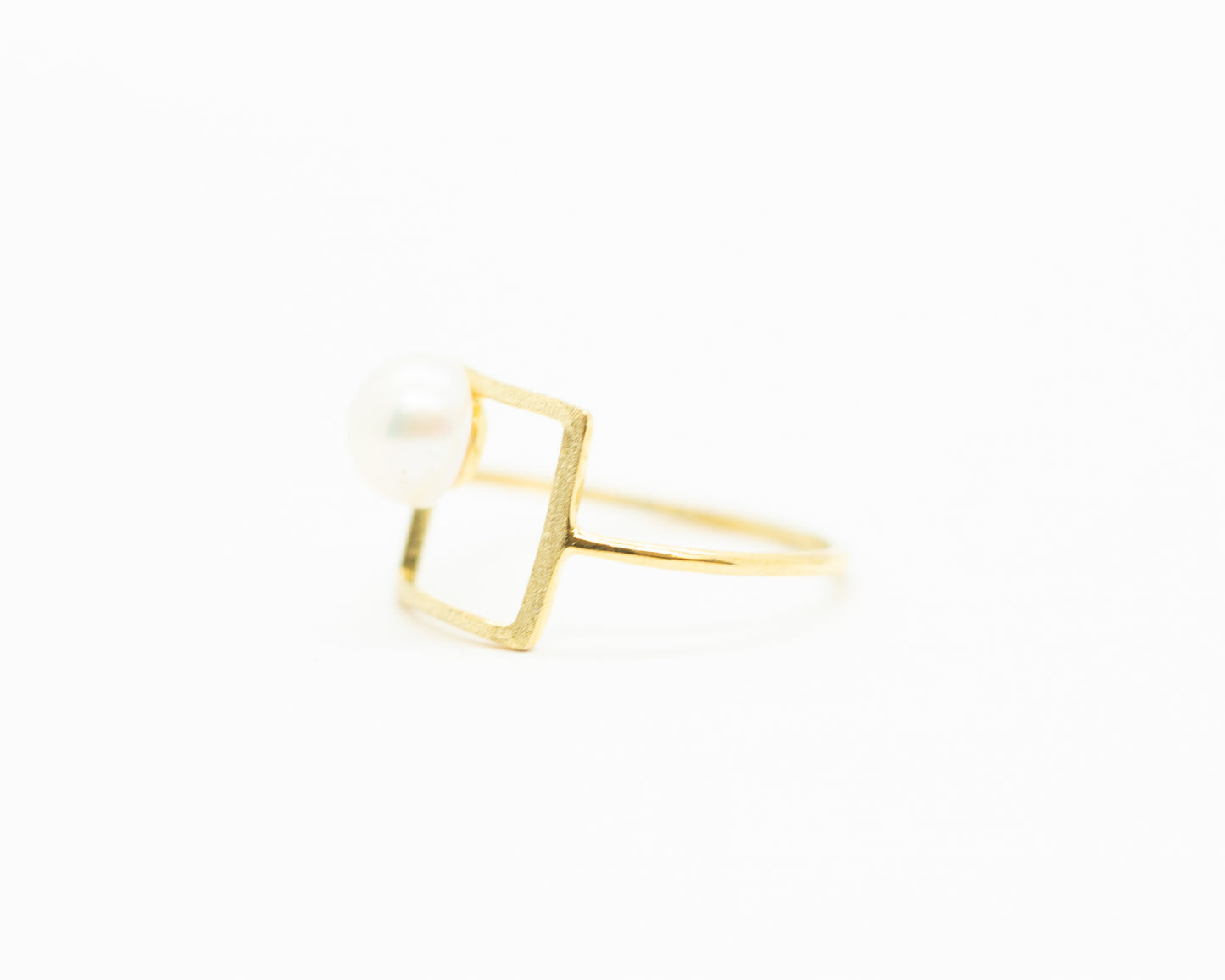 SILVER RING PEARL