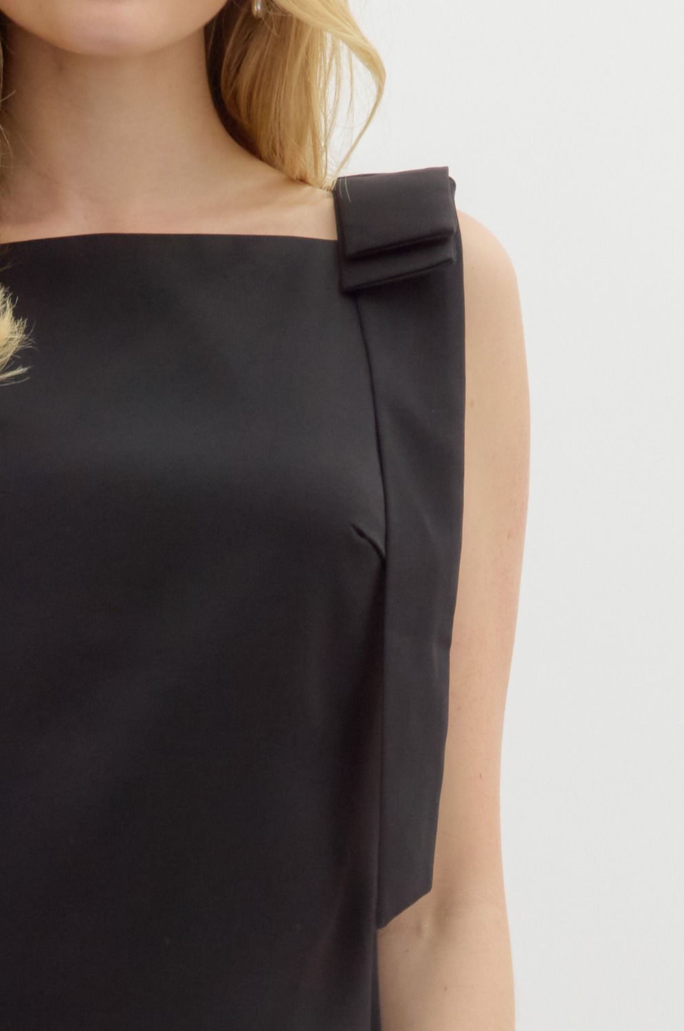 DRESS BLACK