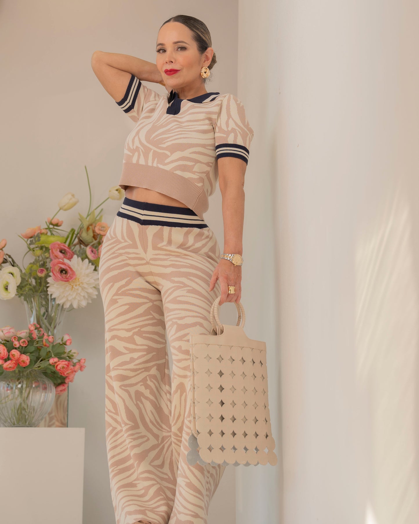 SET. PANTS & TOP
