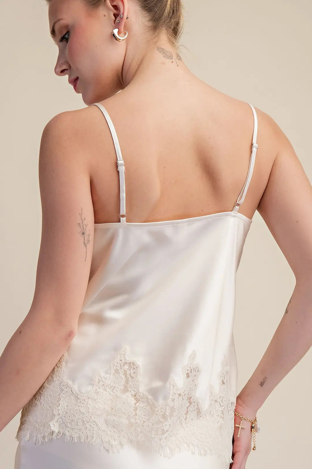 TOP SATIN LACE