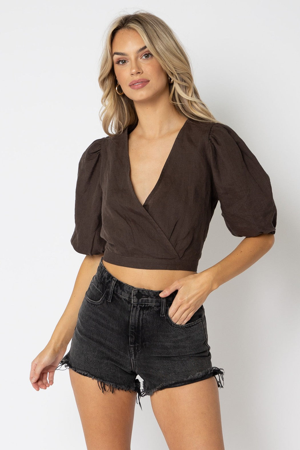 CROP TOP