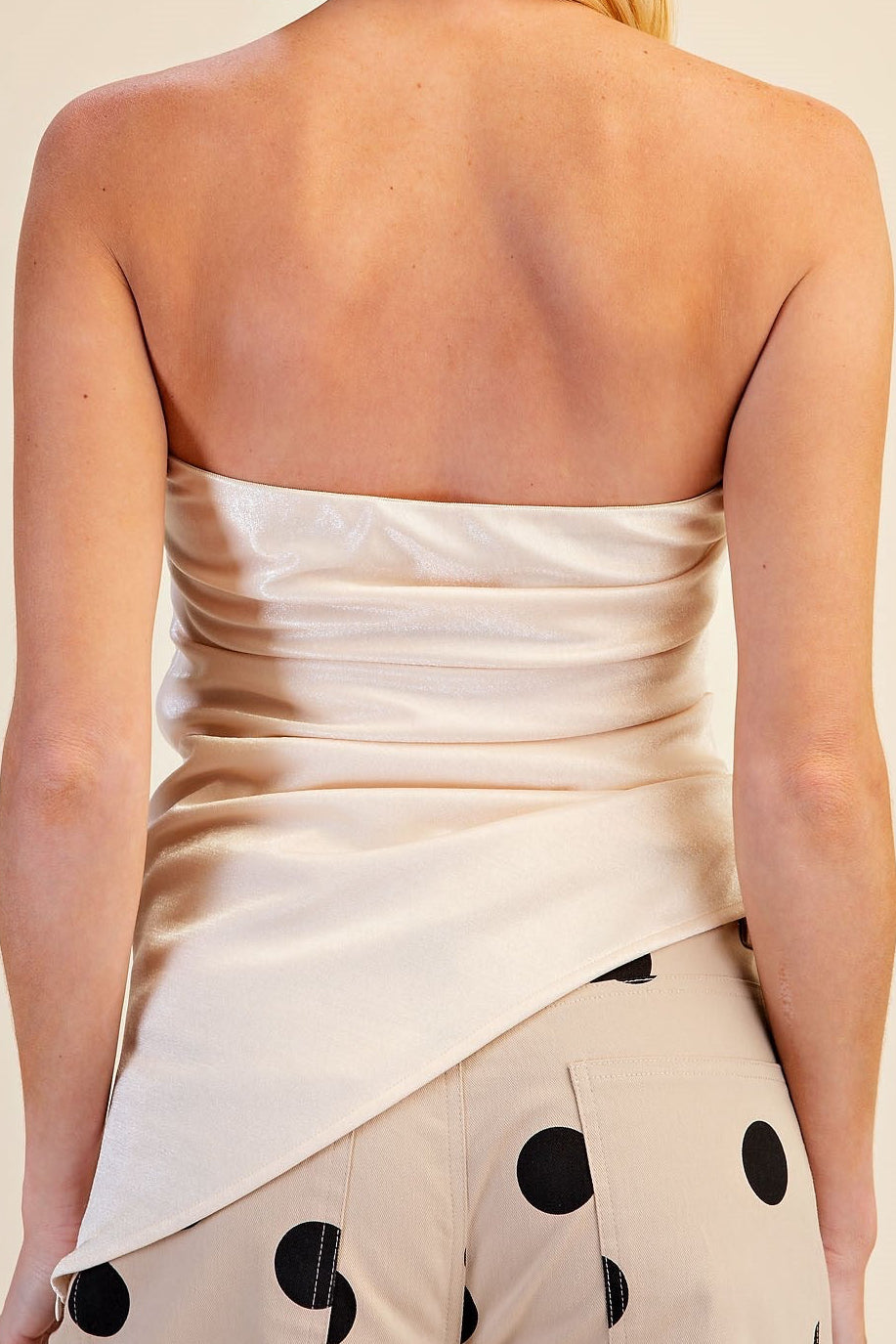 TOP IVORY
