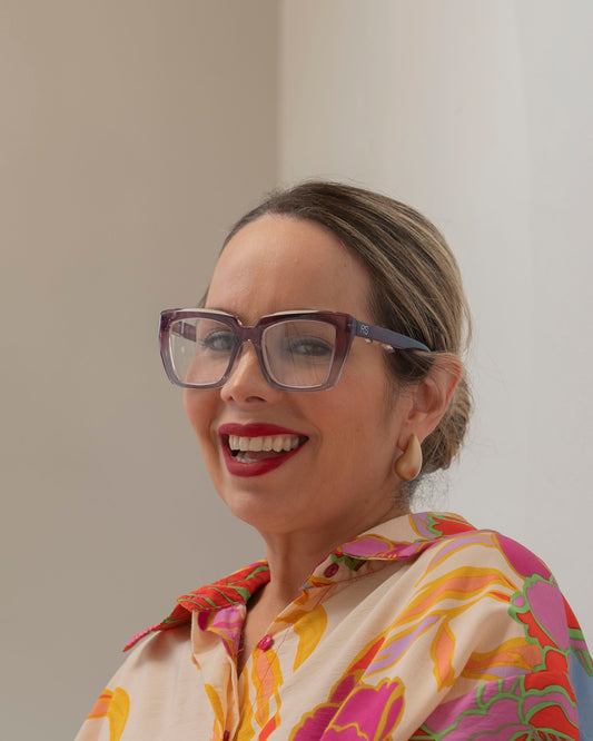 READERS GLASSES