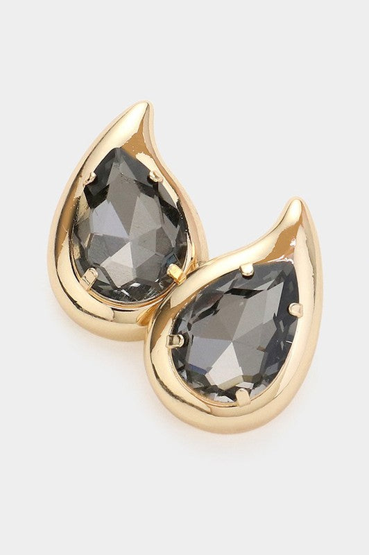 STUD EARRINGS