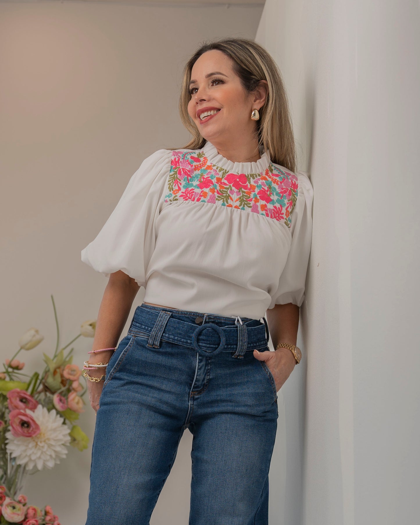 Puff White Top