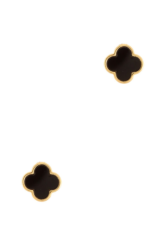 STUD EARRING