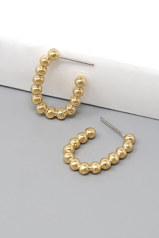 EARRING
