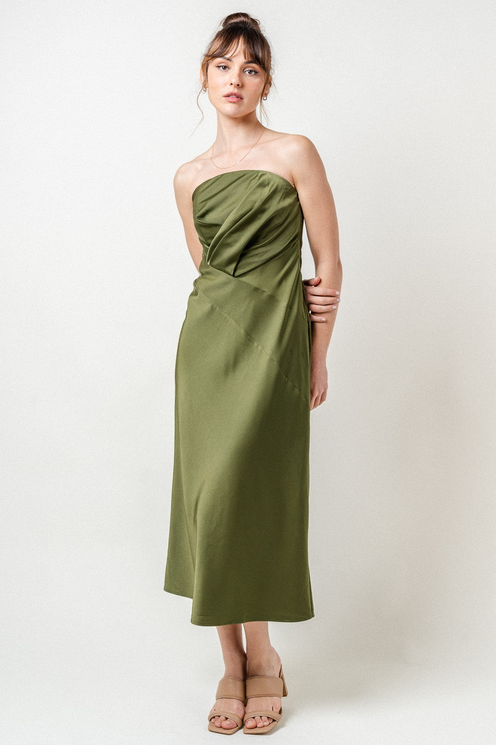DRESS STRAPLESS
