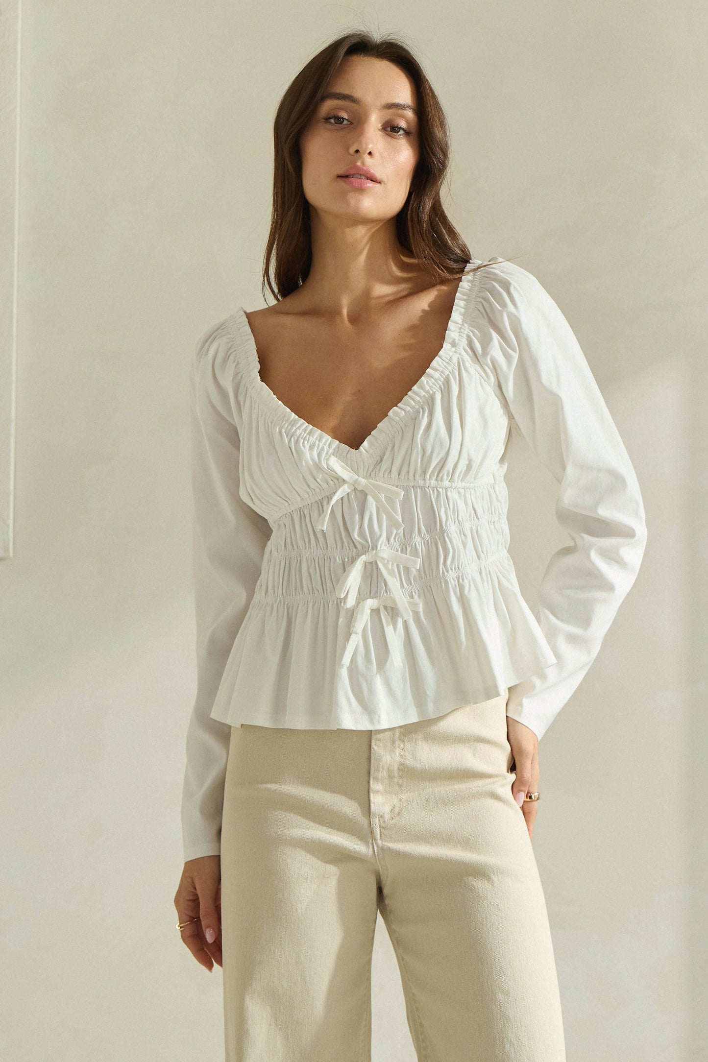 TOP WHITE