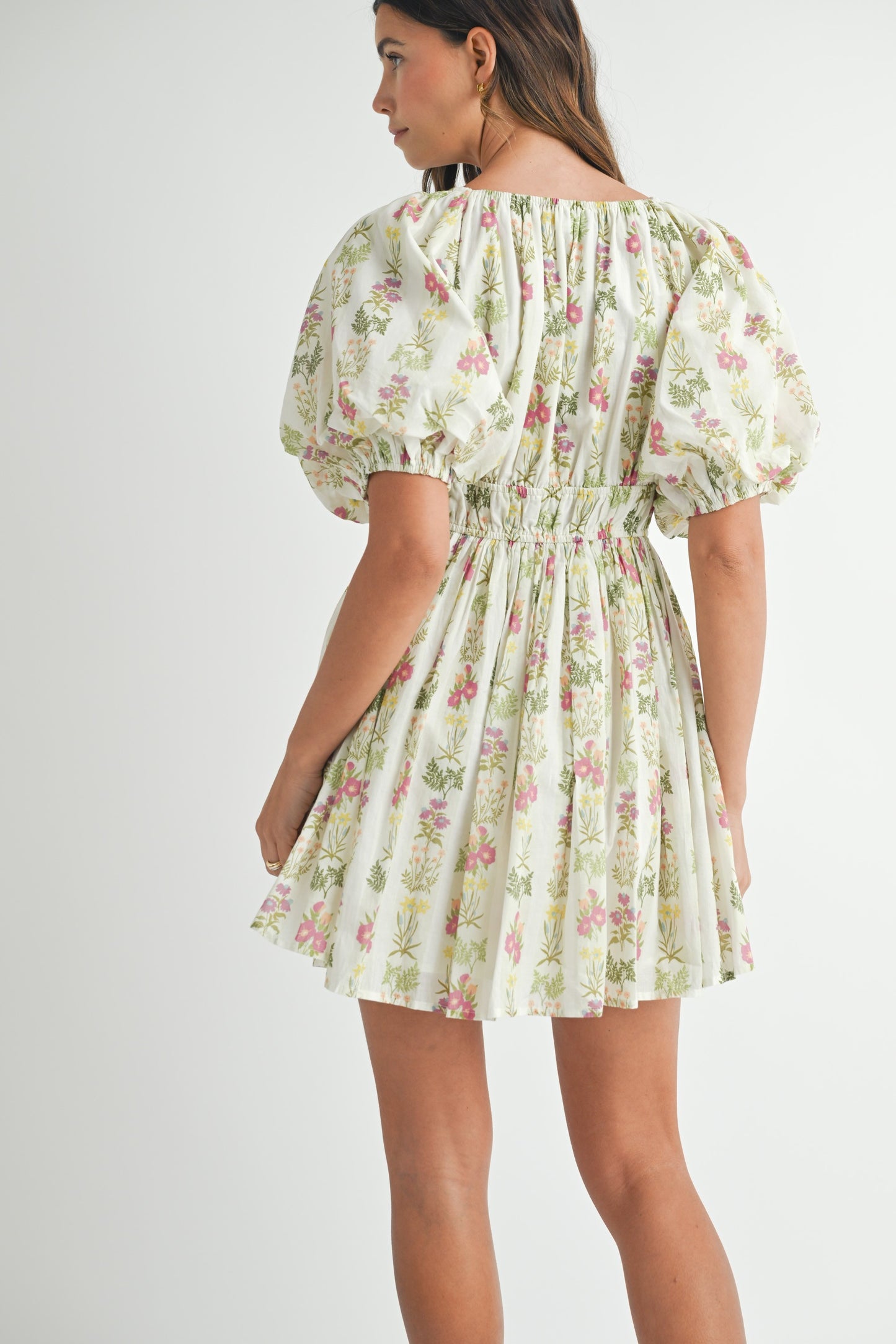 DRES LT GREEN