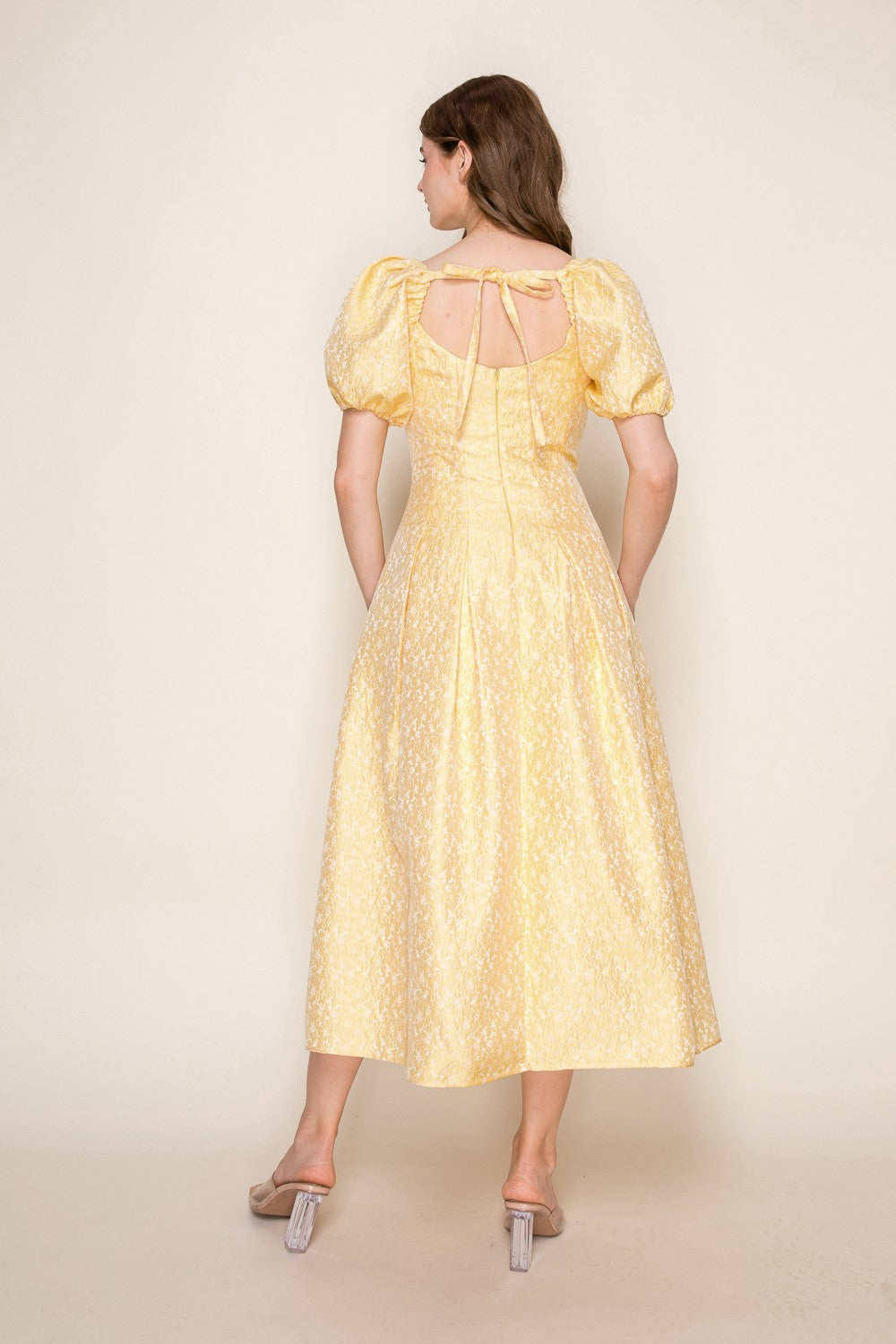 DRESS YELLOW PUF