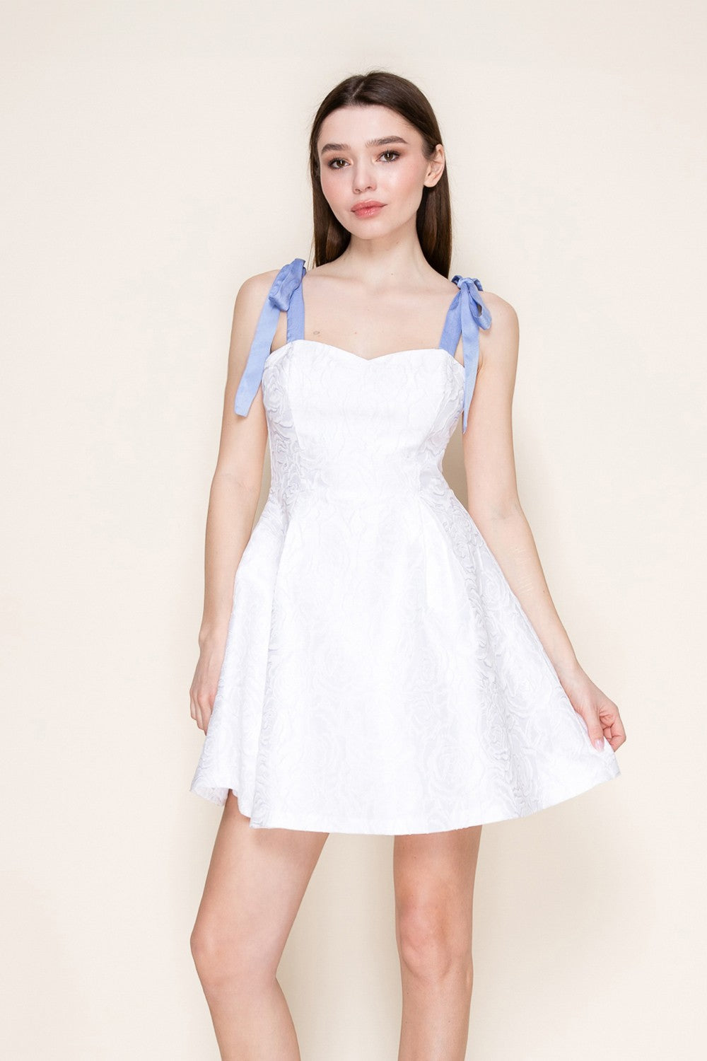 DRESS WHIT/BLUE
