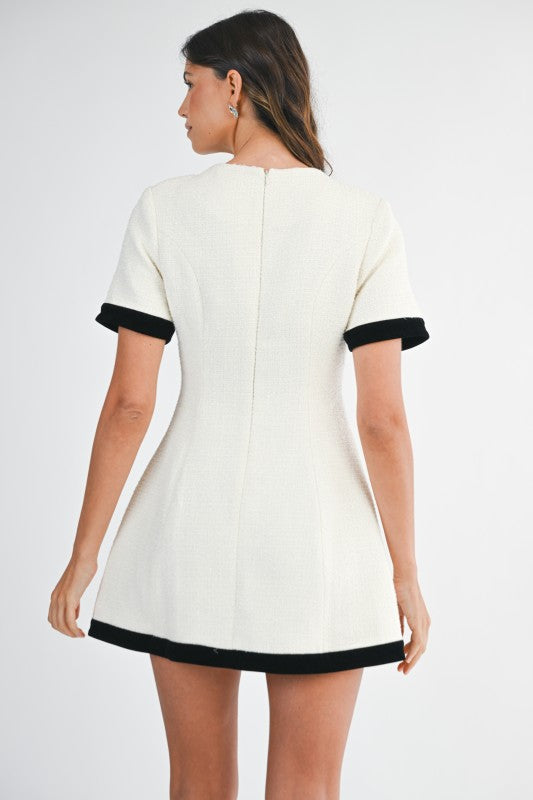 DRESS CREAM