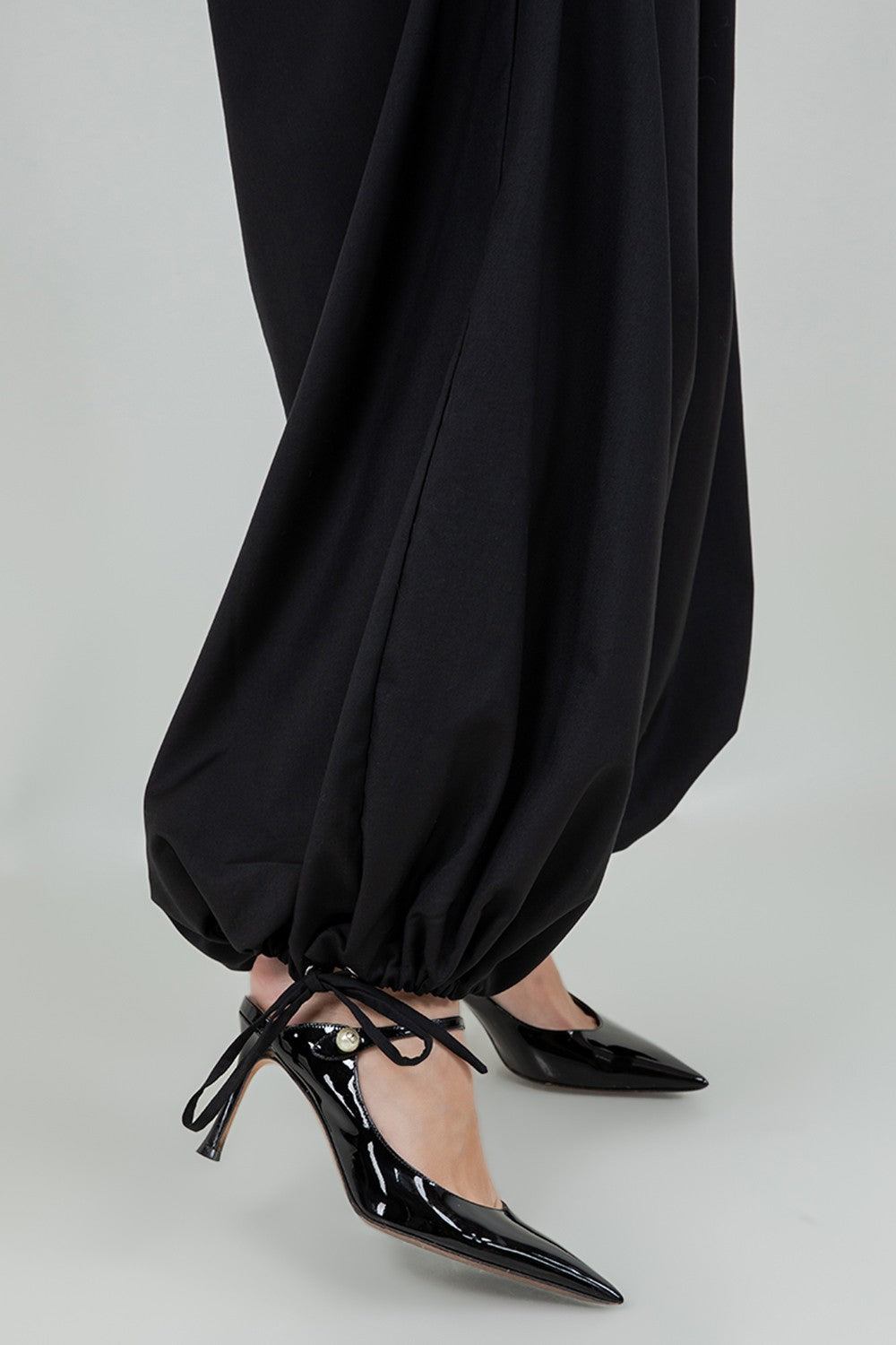 PANTS BLACK
