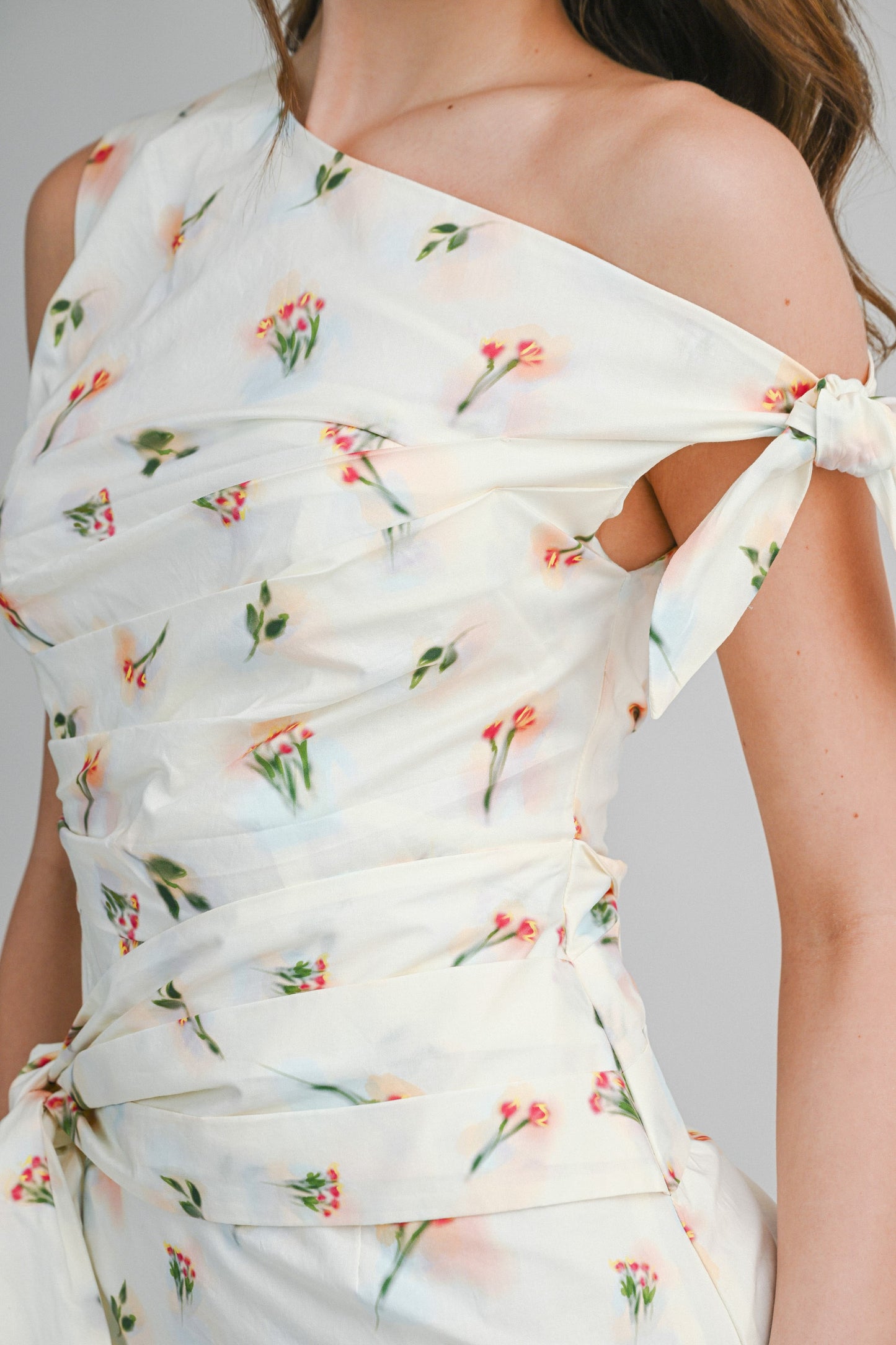 DRESS WHITE RED