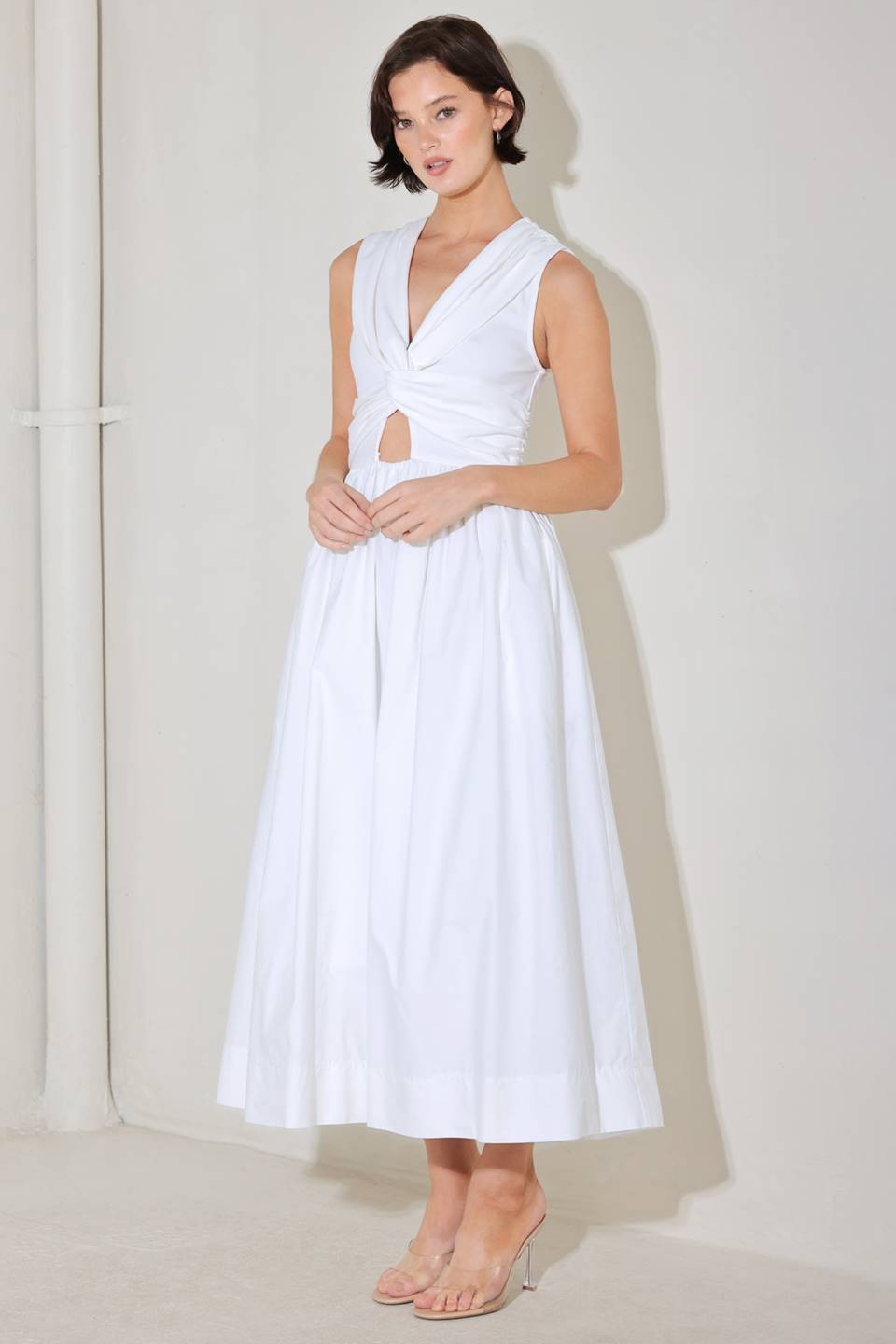DRESS WHITE