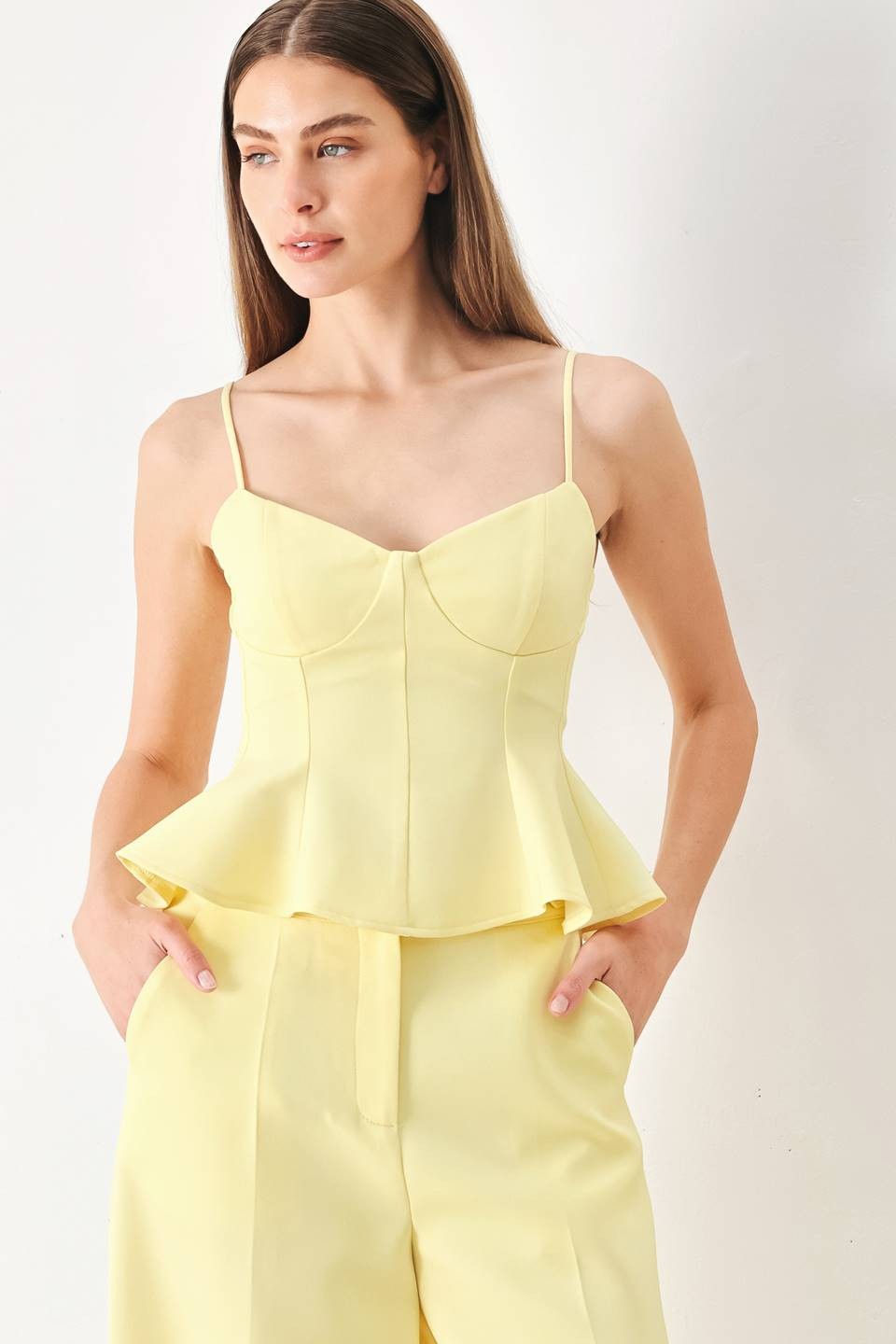 TOP YELLOW