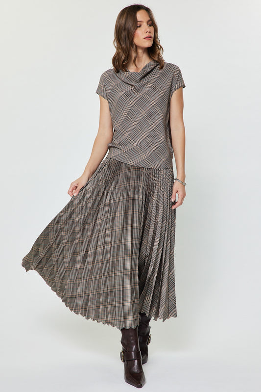 SET. TOP & SKIRT