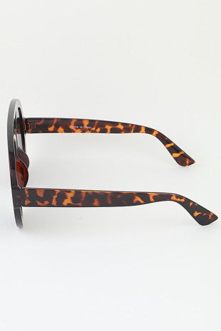 SUNGLASSES CHIC
