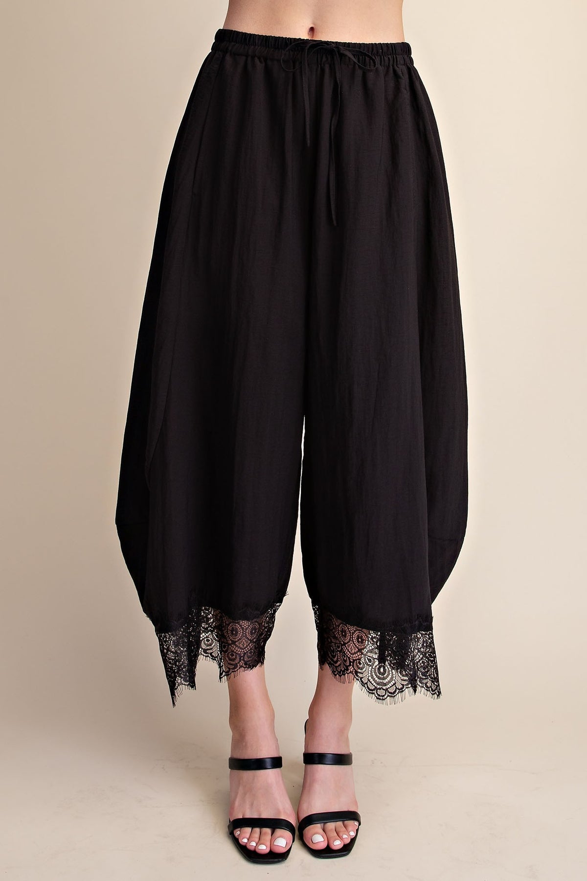PANTS BLACK LACE