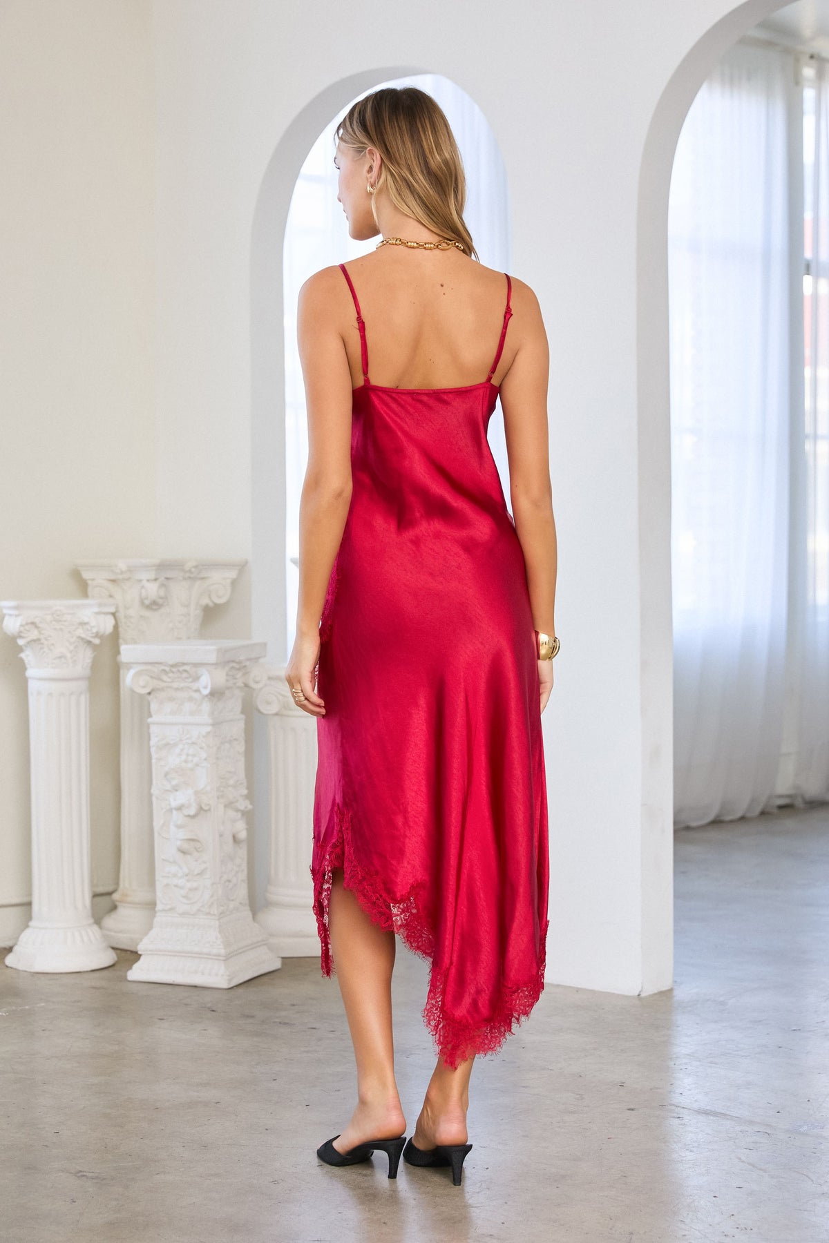 DRESS SAT RED LACE