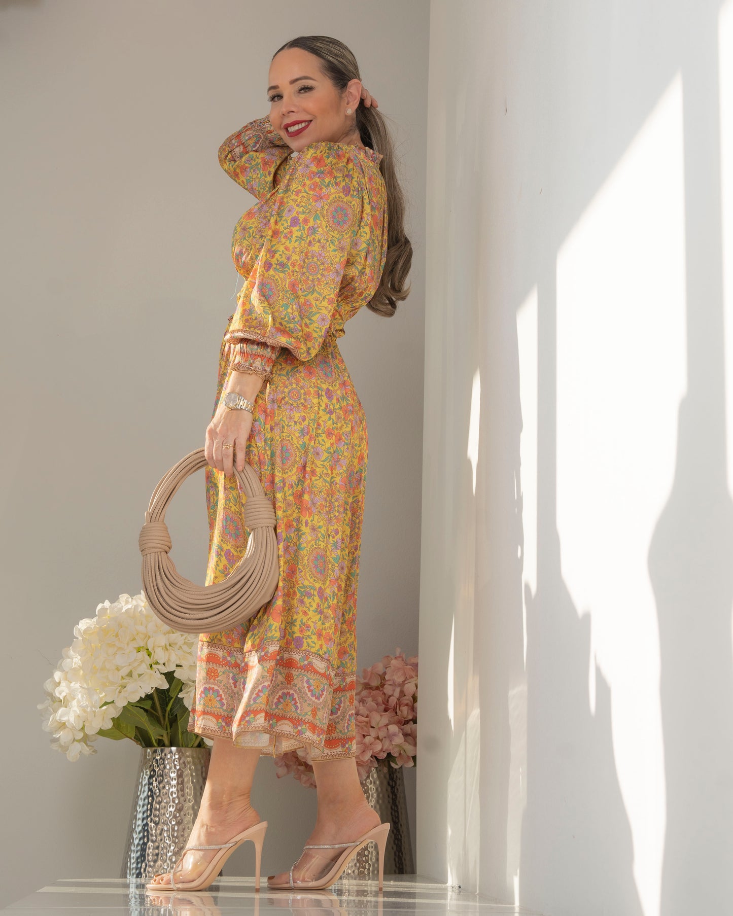 DRESS YELLOW