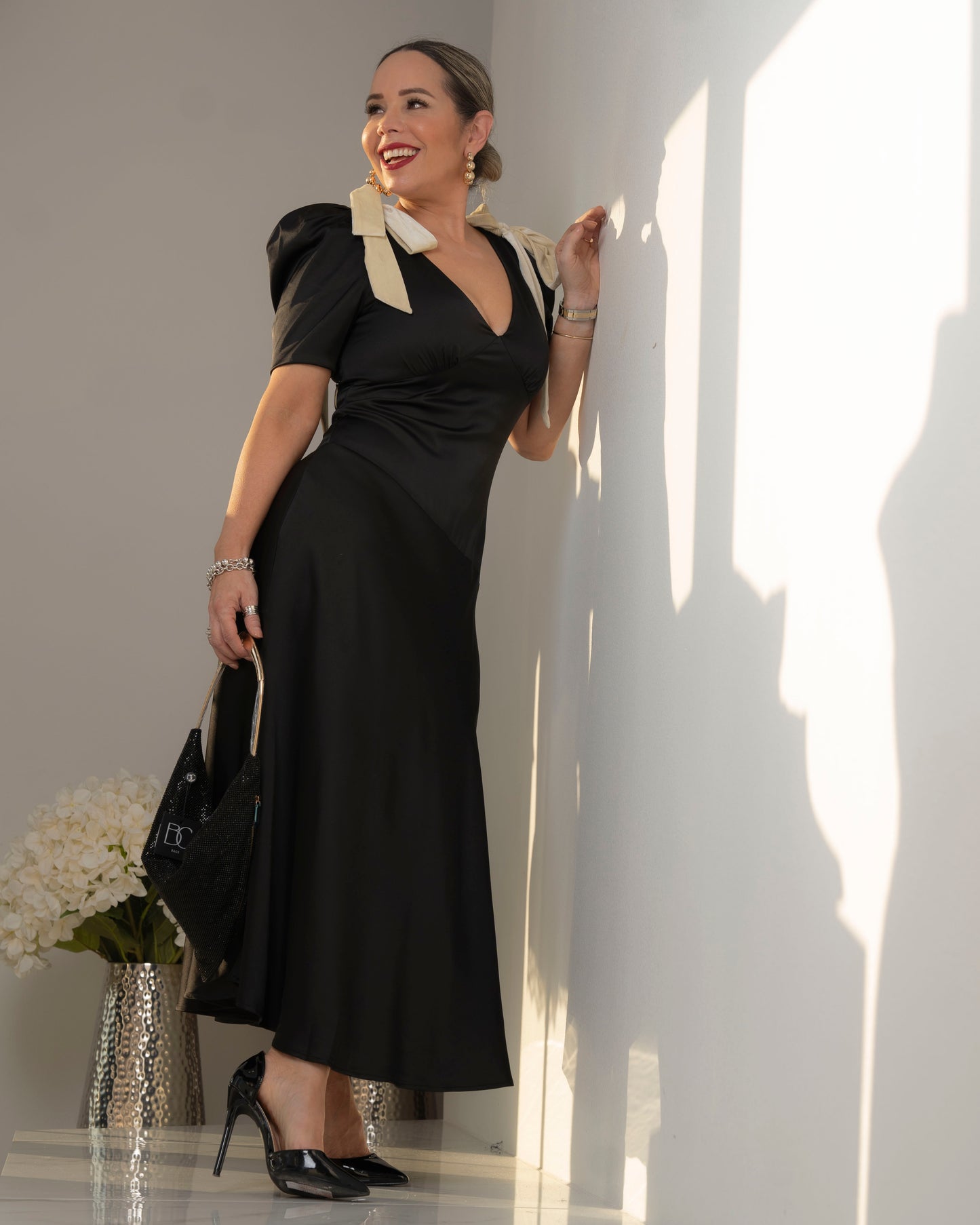 DRESS BLACK