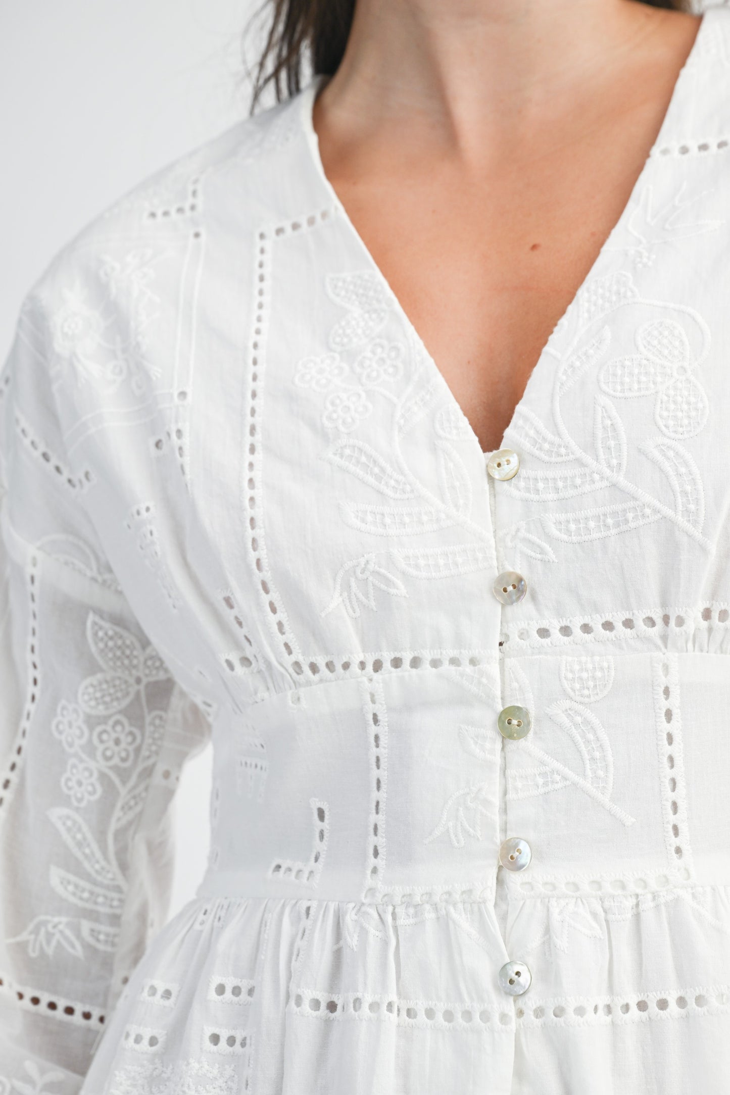 DRESS WHITE EBR