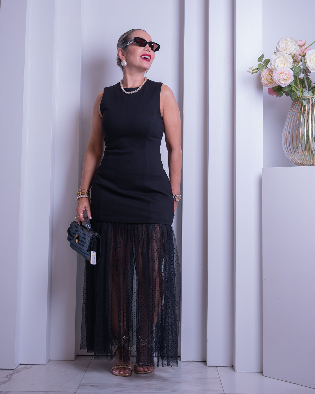 DRESS BLAC SKIRT DETAIL