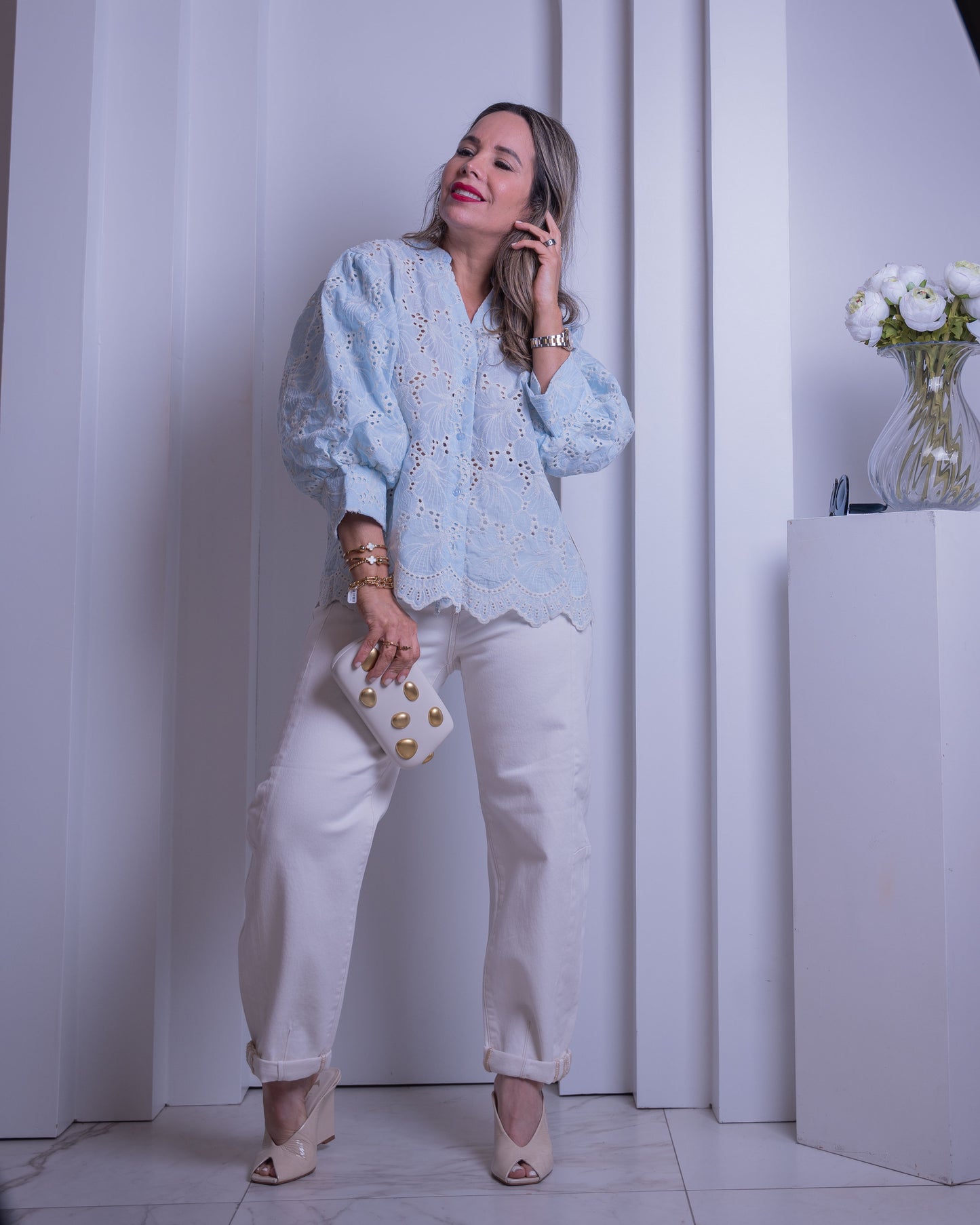 TOP EMB BLUE