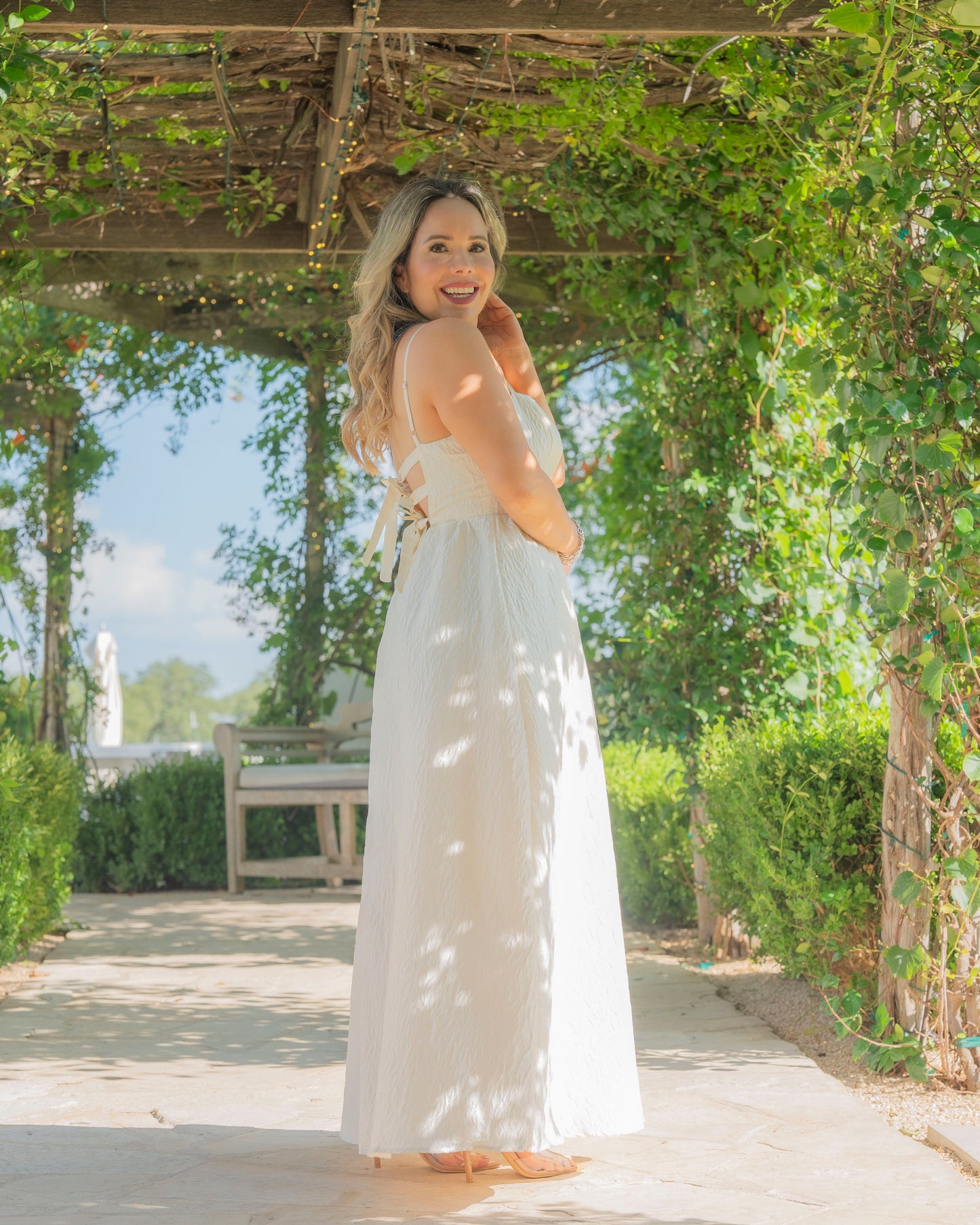 DRESS CREAM