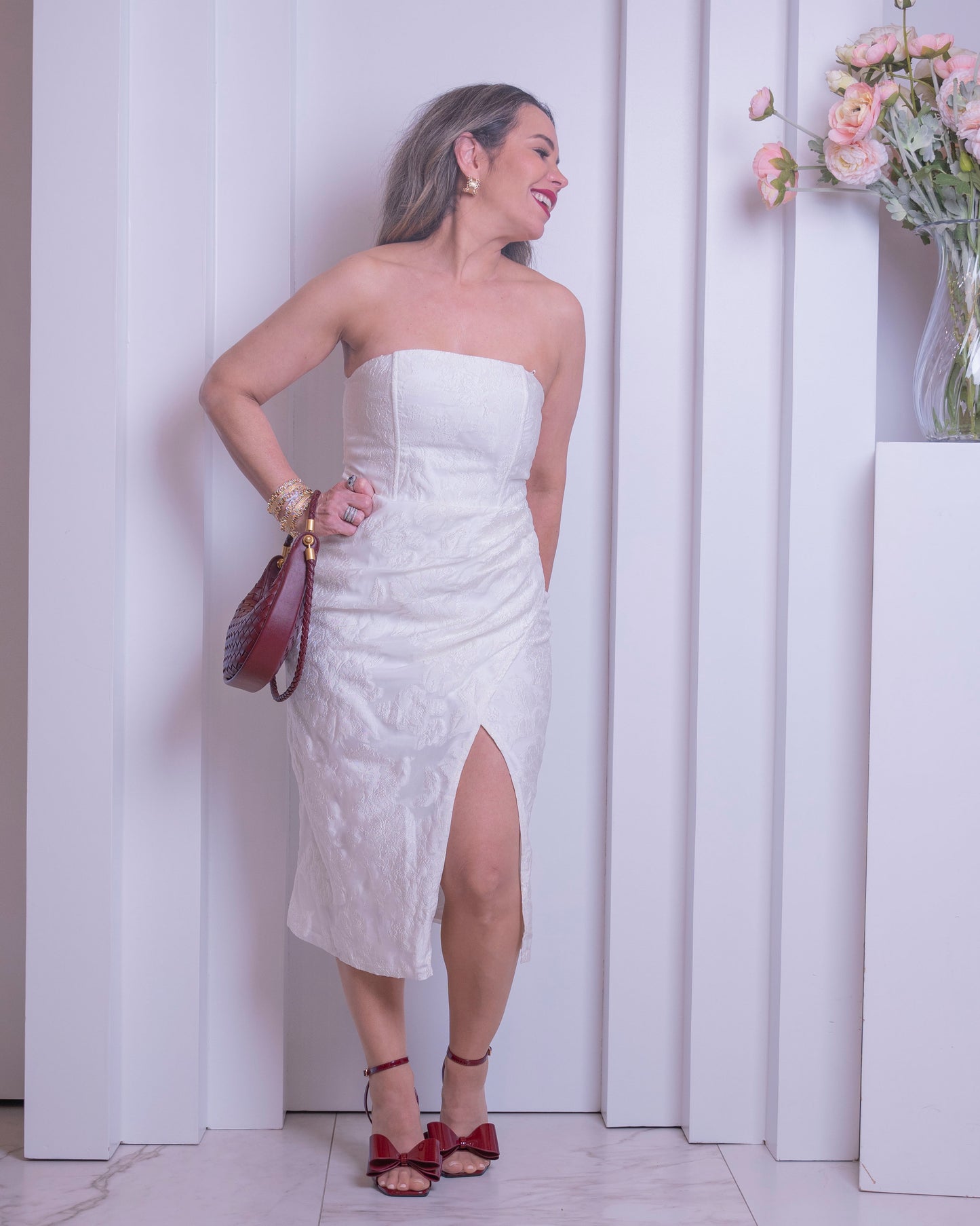 DRESS WHITE