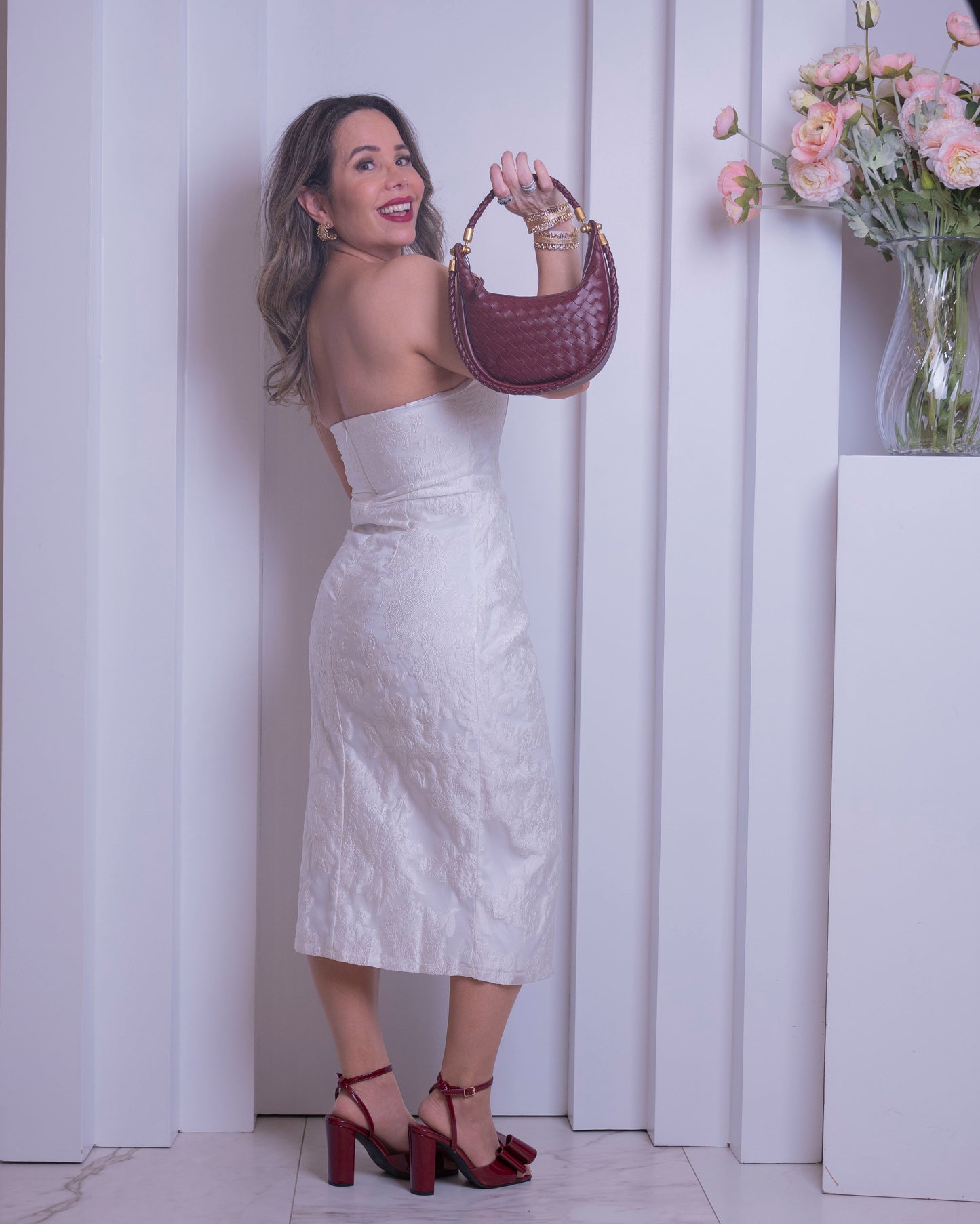DRESS WHITE