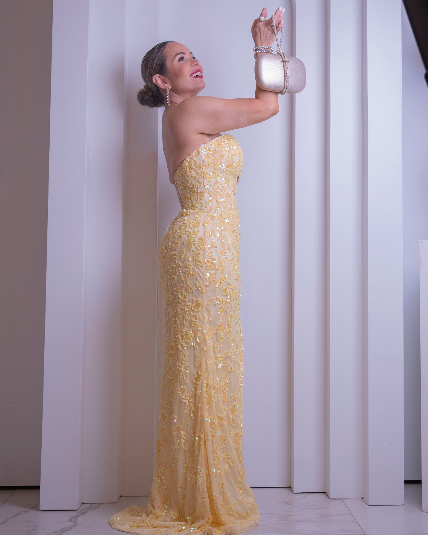 DRESS YELLOW