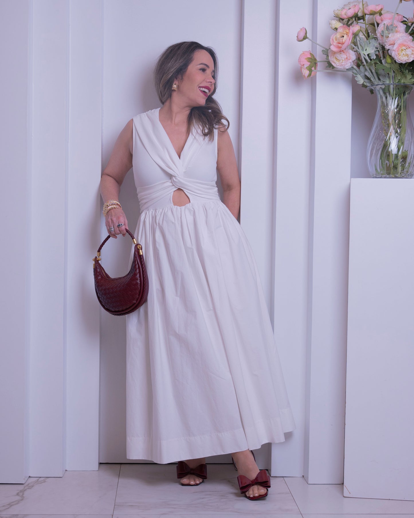 DRESS WHITE