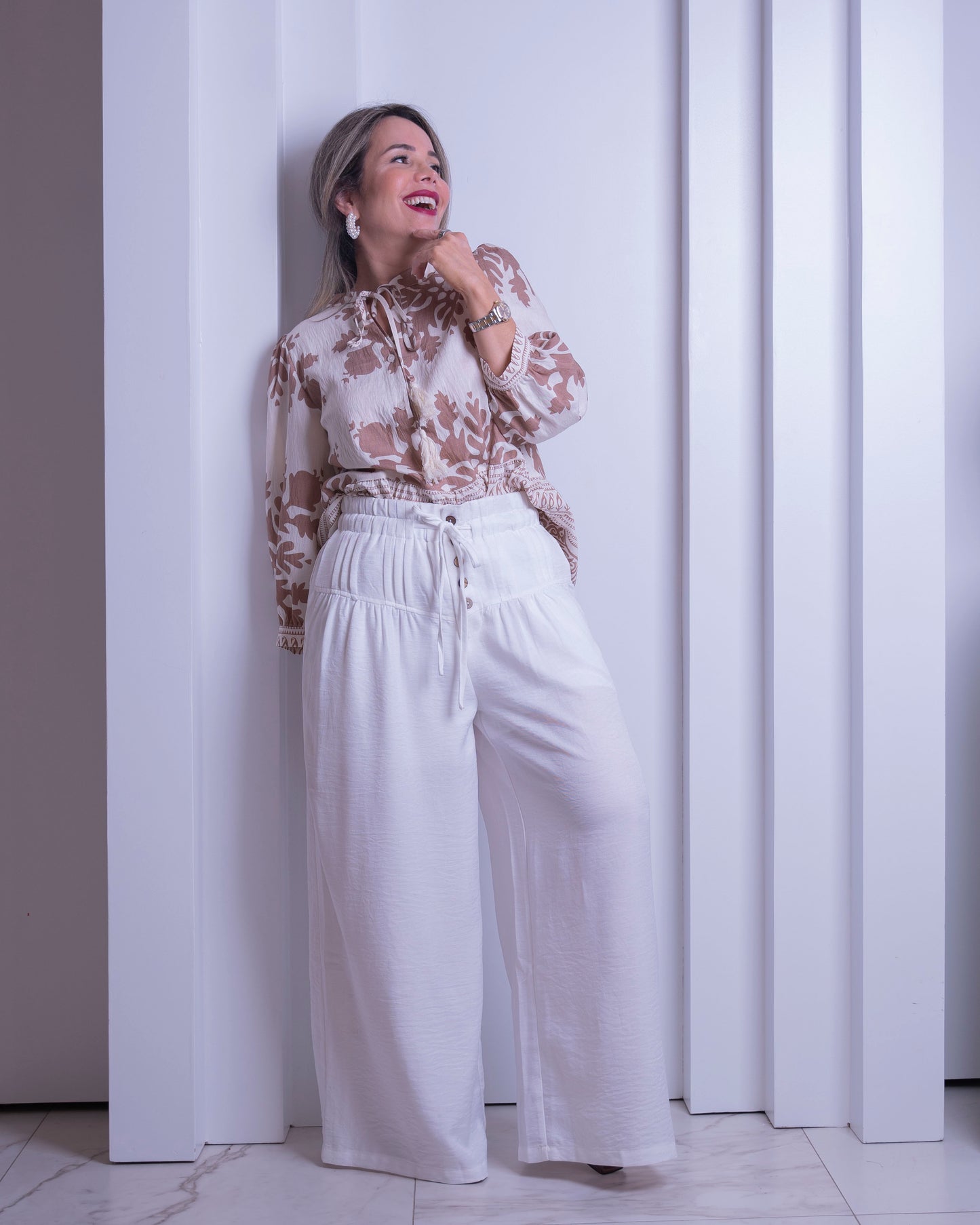 TOP TAUPE