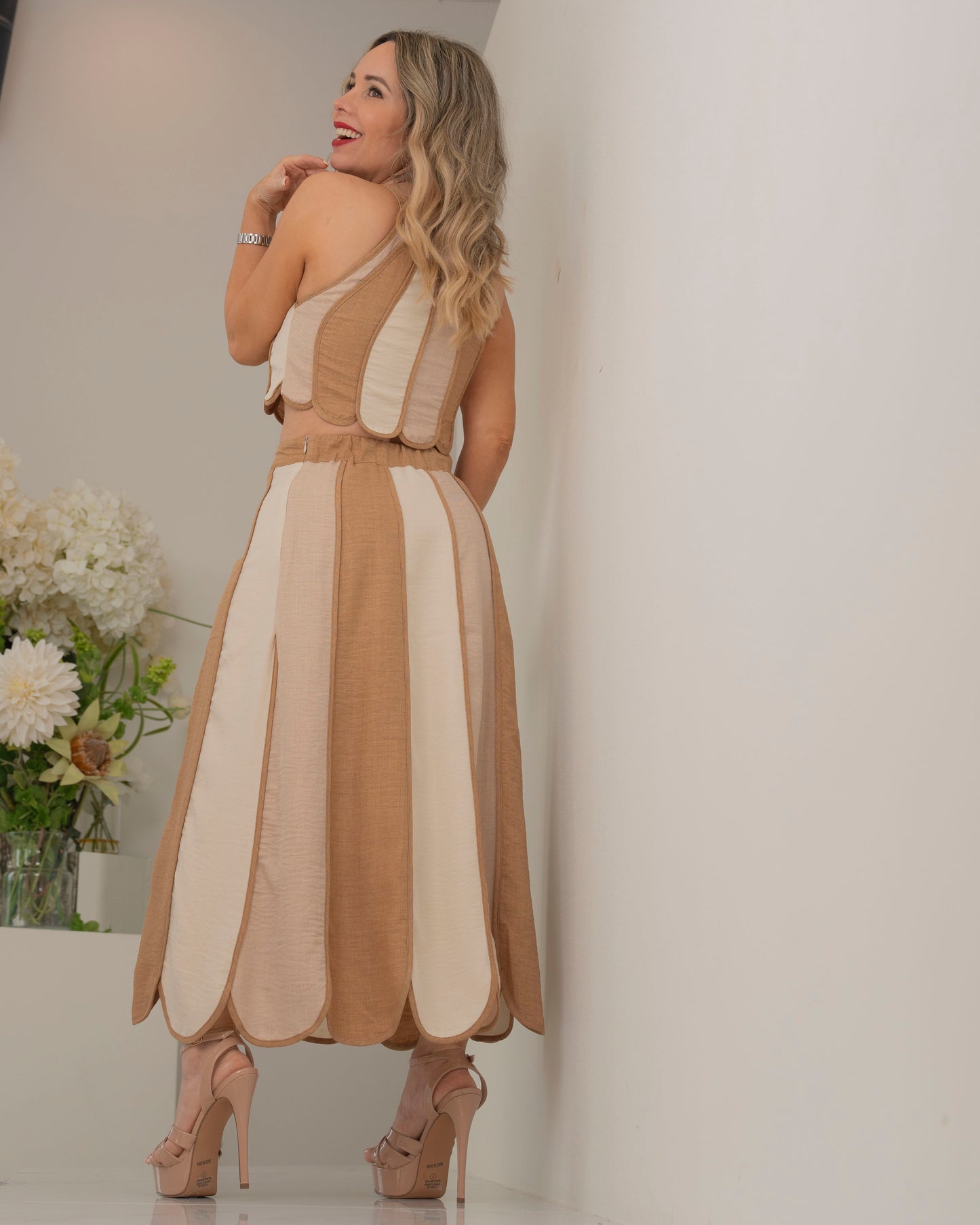 SET. SKIRT TOP