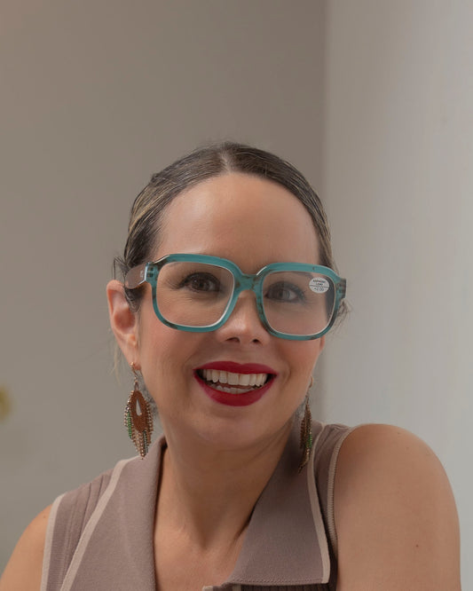 READERS GLASSES