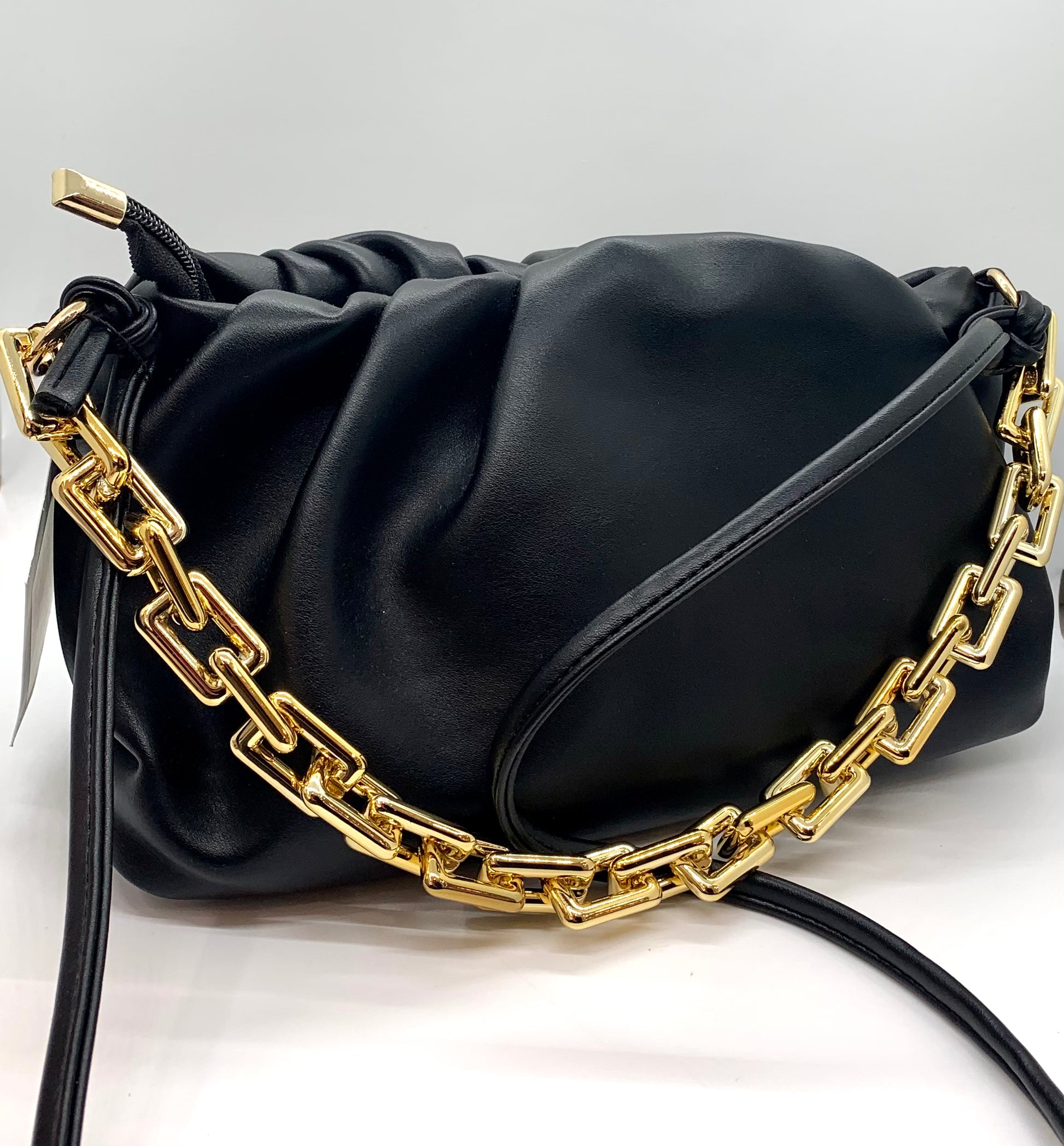 Handbag With Chain Leather thick chain handbag – Design Klass